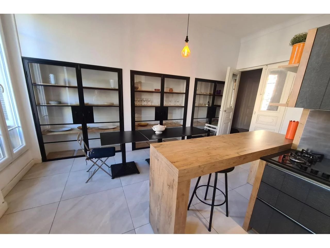 Appartement  4 Rooms 108.2m2  for sale   740 000 €