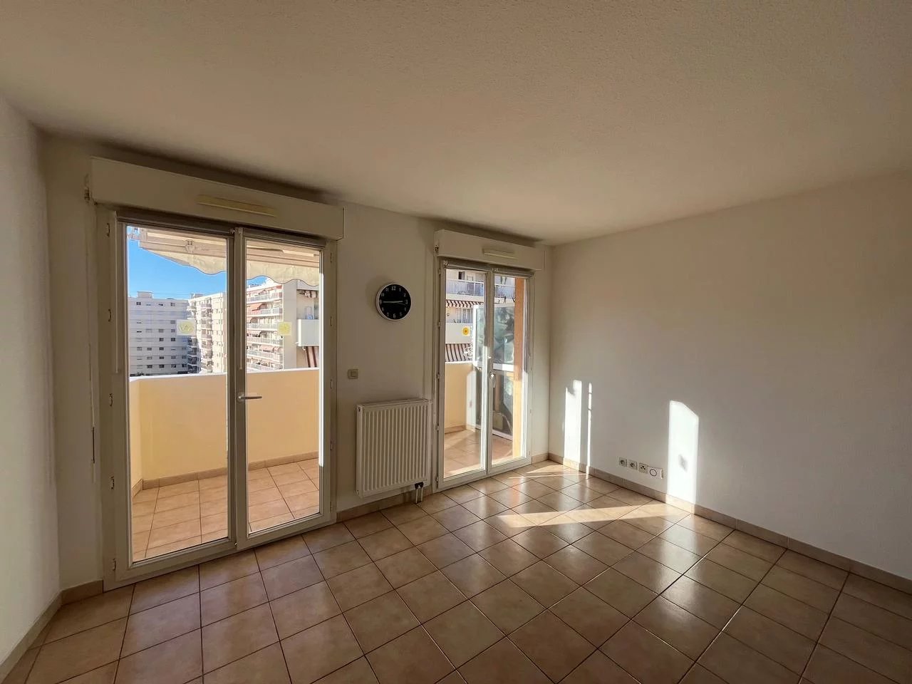 Appartement  3 Rooms 62m2  for sale   245 000 €