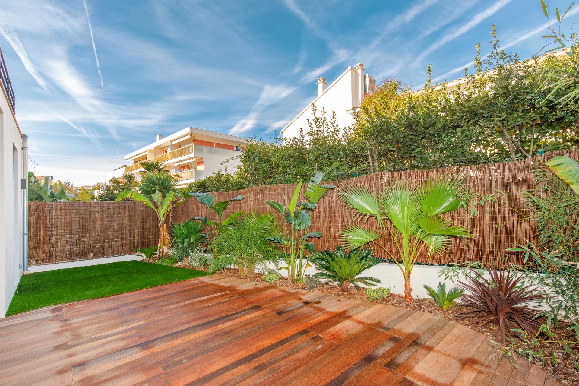 Maison de ville avec jardin et garage - Cannes Basse Californie