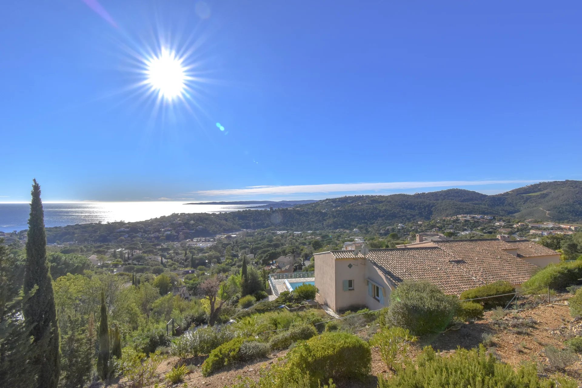 Mediterranean Paradise : Exceptional Villa with Sea View