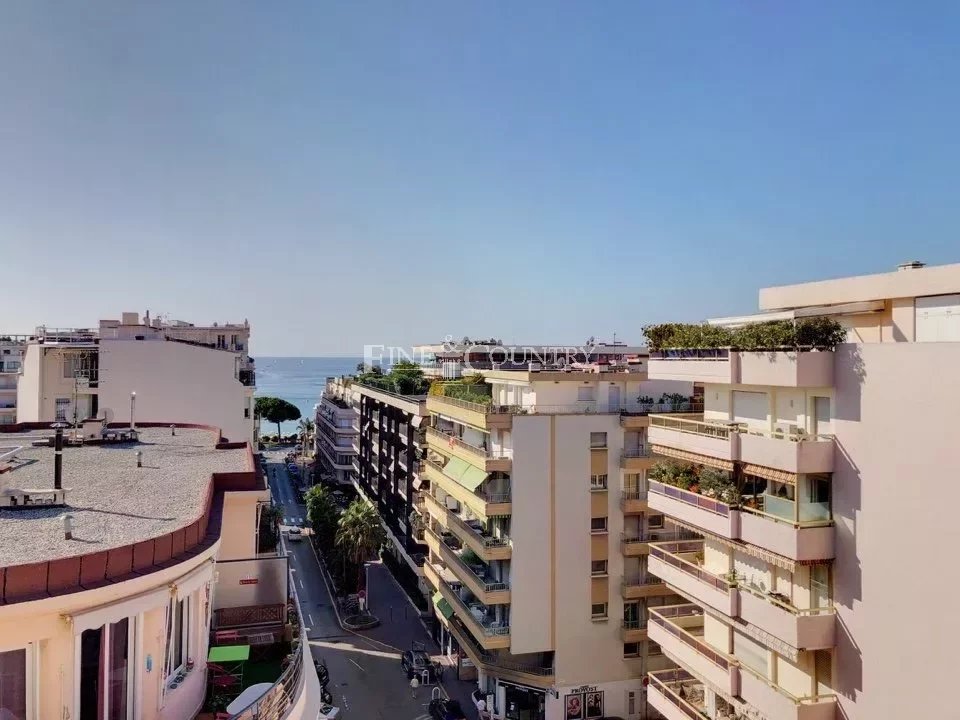 Dachgeschosswohnung im Zentrum von Cannes zu verkaufen