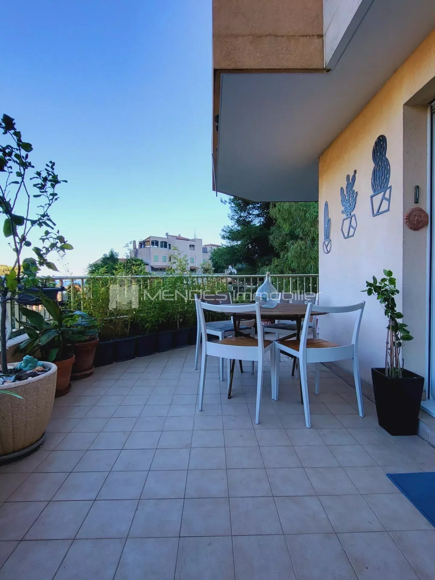 Vente Appartement 66m² 3 Pièces à Roquebrune-Cap-Martin (06190) - Mendes Immobilier