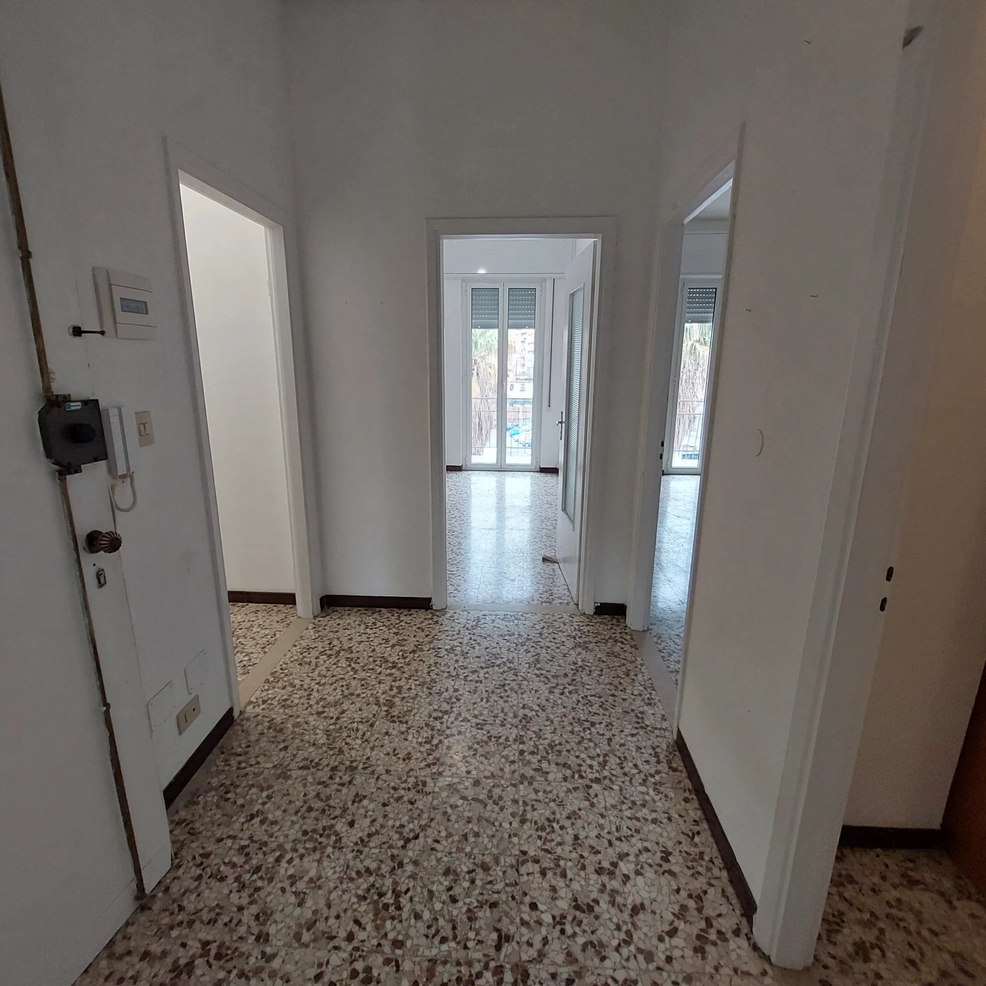 Affitto Appartamento - Vallecrosia Rattaconigli - Italia