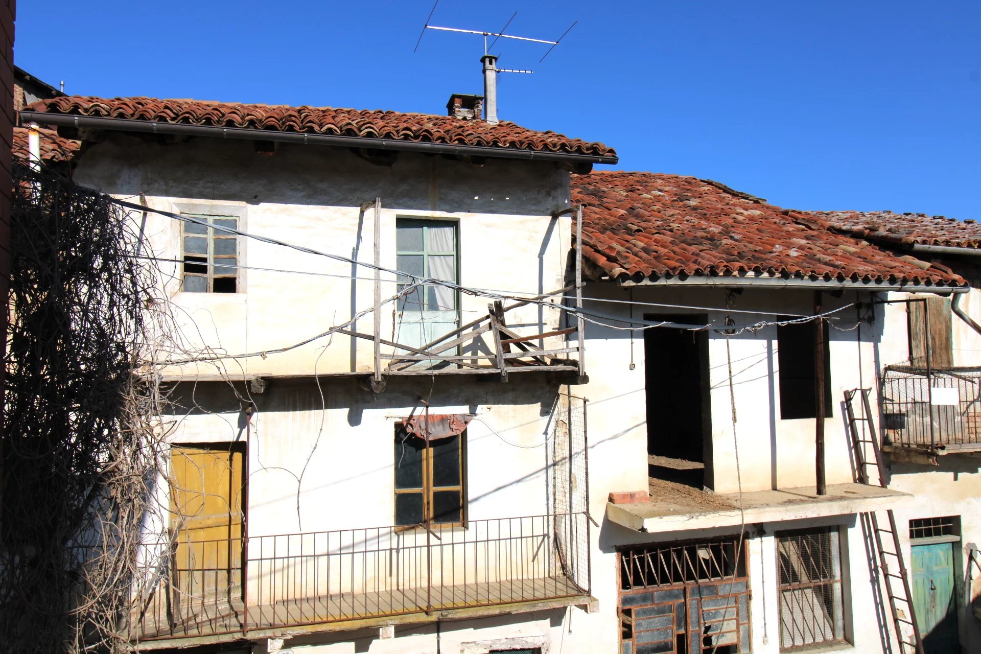 casa indipendente Cisterna d'Asti