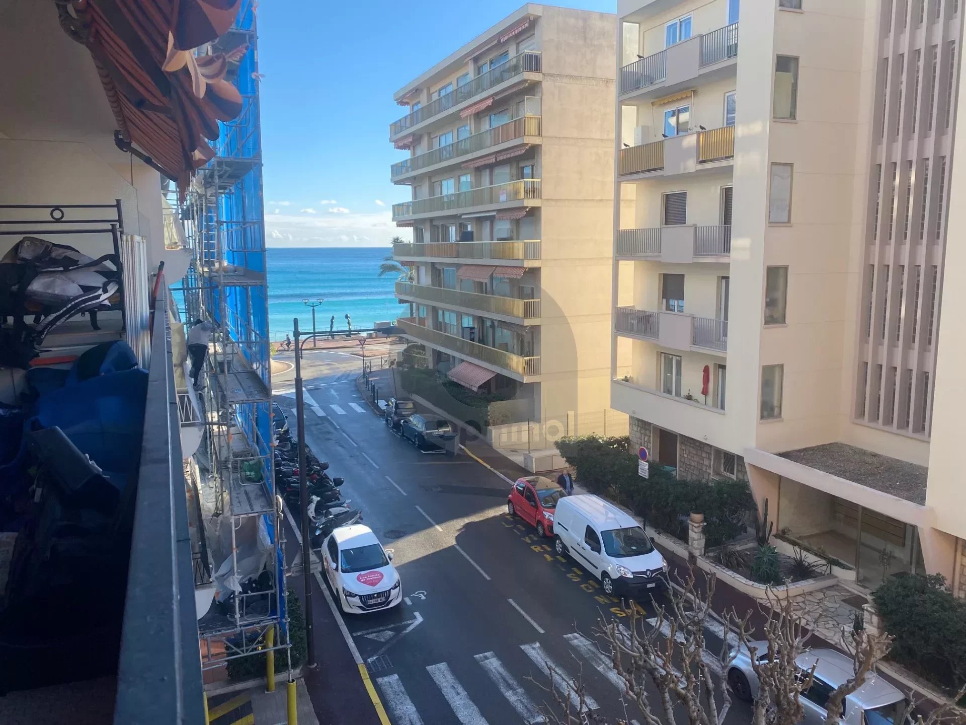 RCM Beach Sector - Studio flat with terrace -  Private car parks