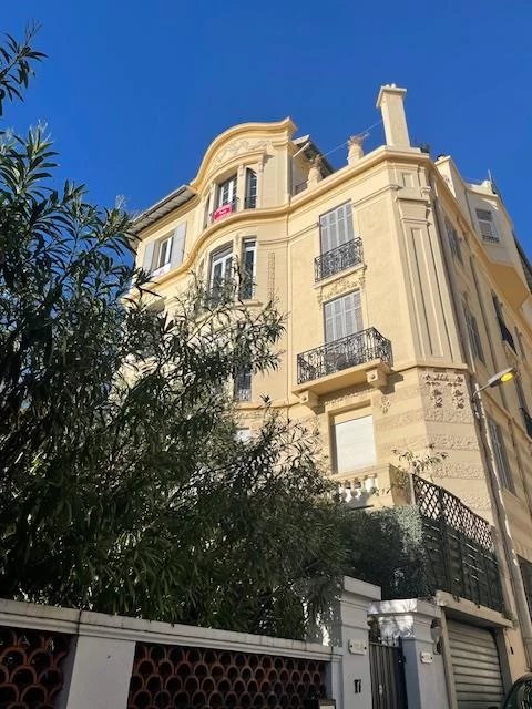 Vente Appartement 58m² 3 Pièces à Cannes (06400) - Heracl'Immo