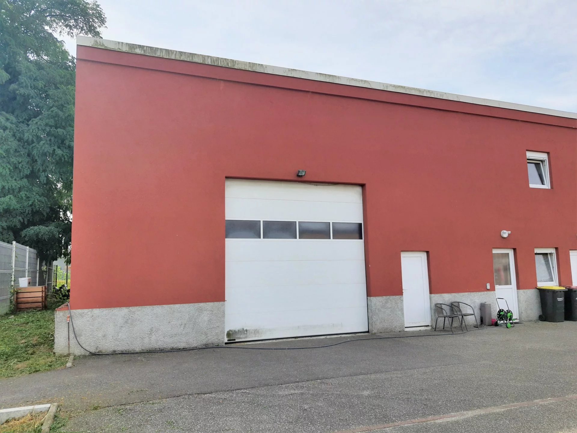 annonce Locations / Colocations Hall de stockage 120 m²