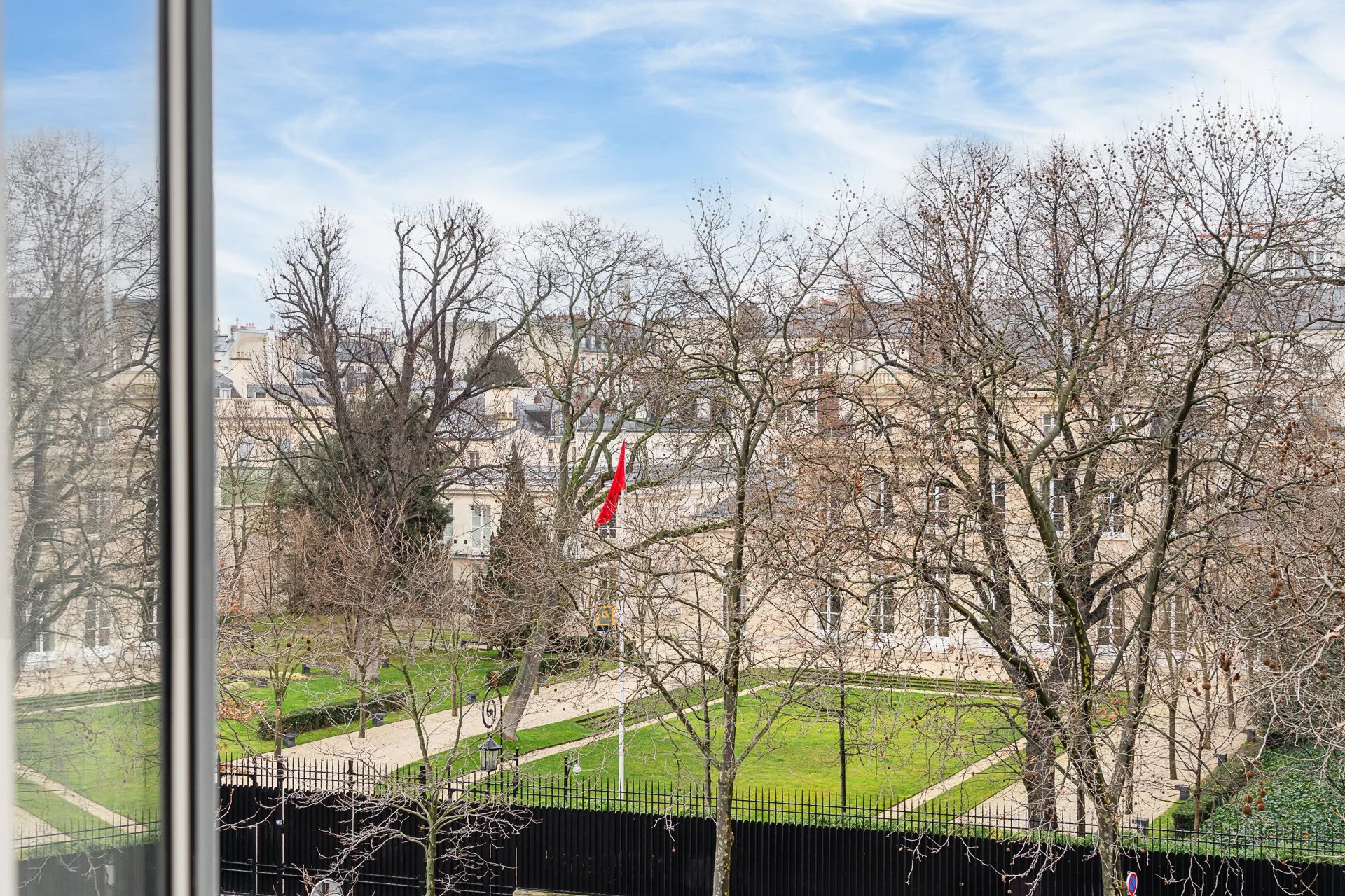 Apartment for sale - Invalides - 75007 - 4 bedrooms - 243 sq.m (2,616 sq ft)