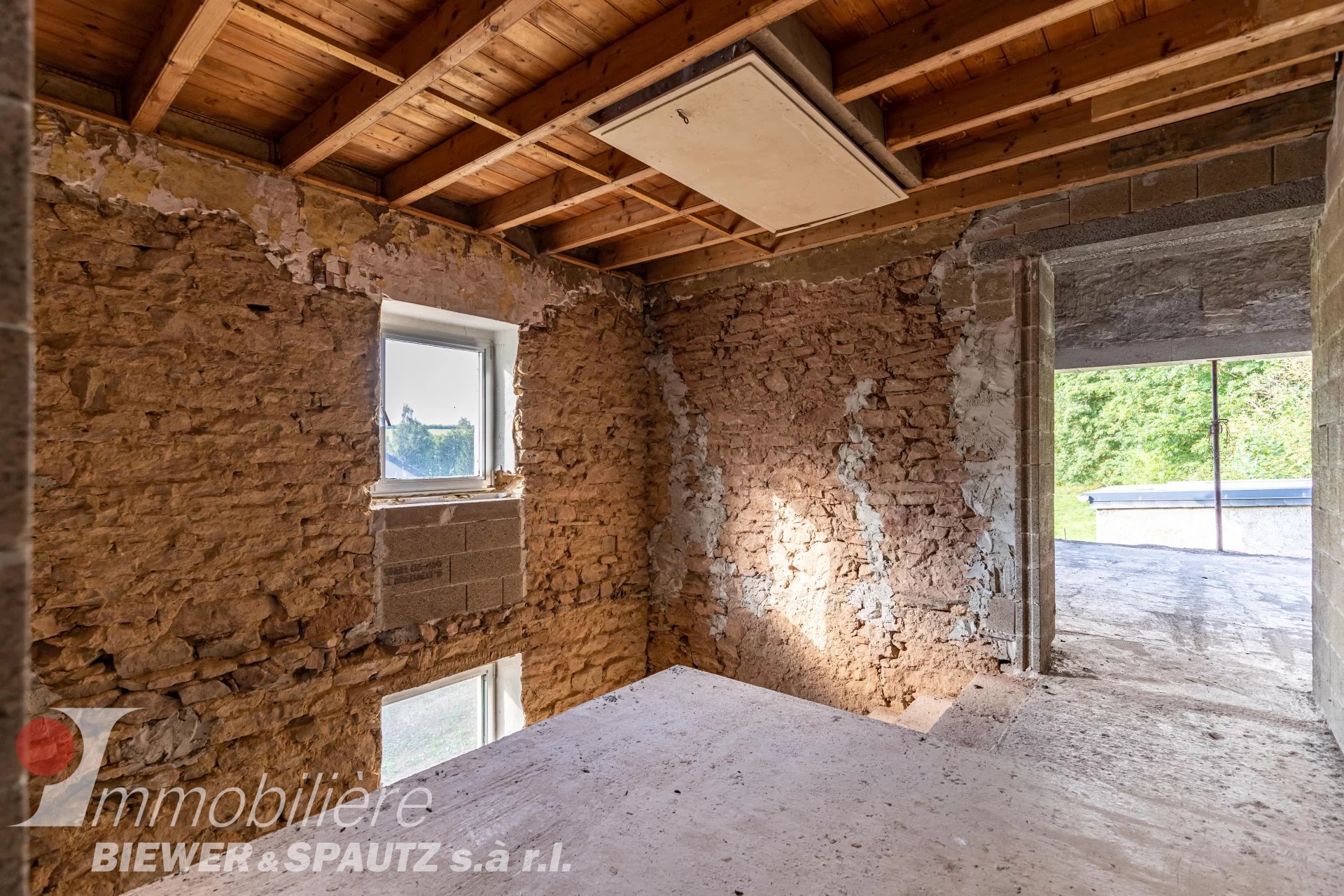 Farmhouse Renovation Project: Realize Your Dream Home in Schrondweiler