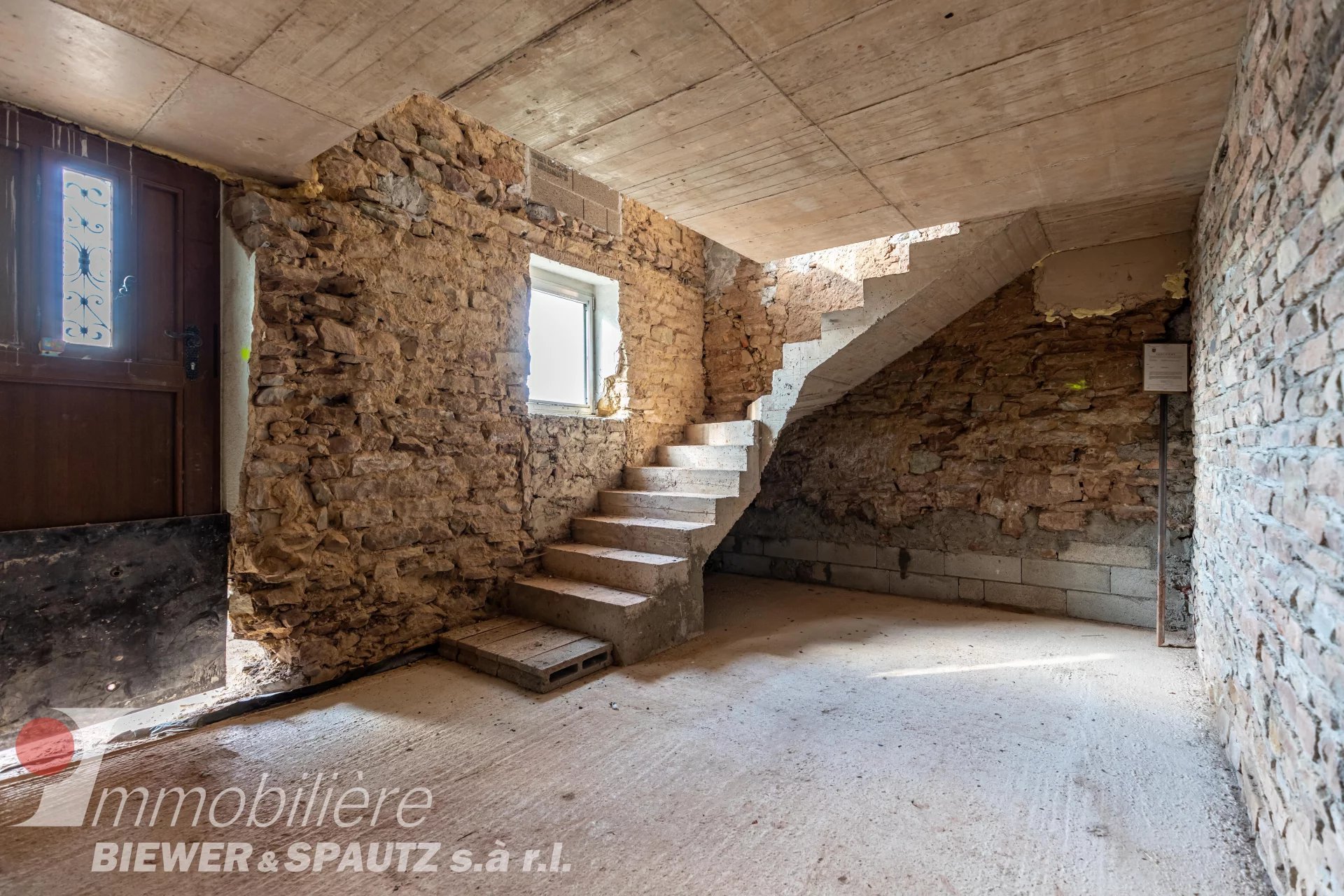 Farmhouse Renovation Project: Realize Your Dream Home in Schrondweiler