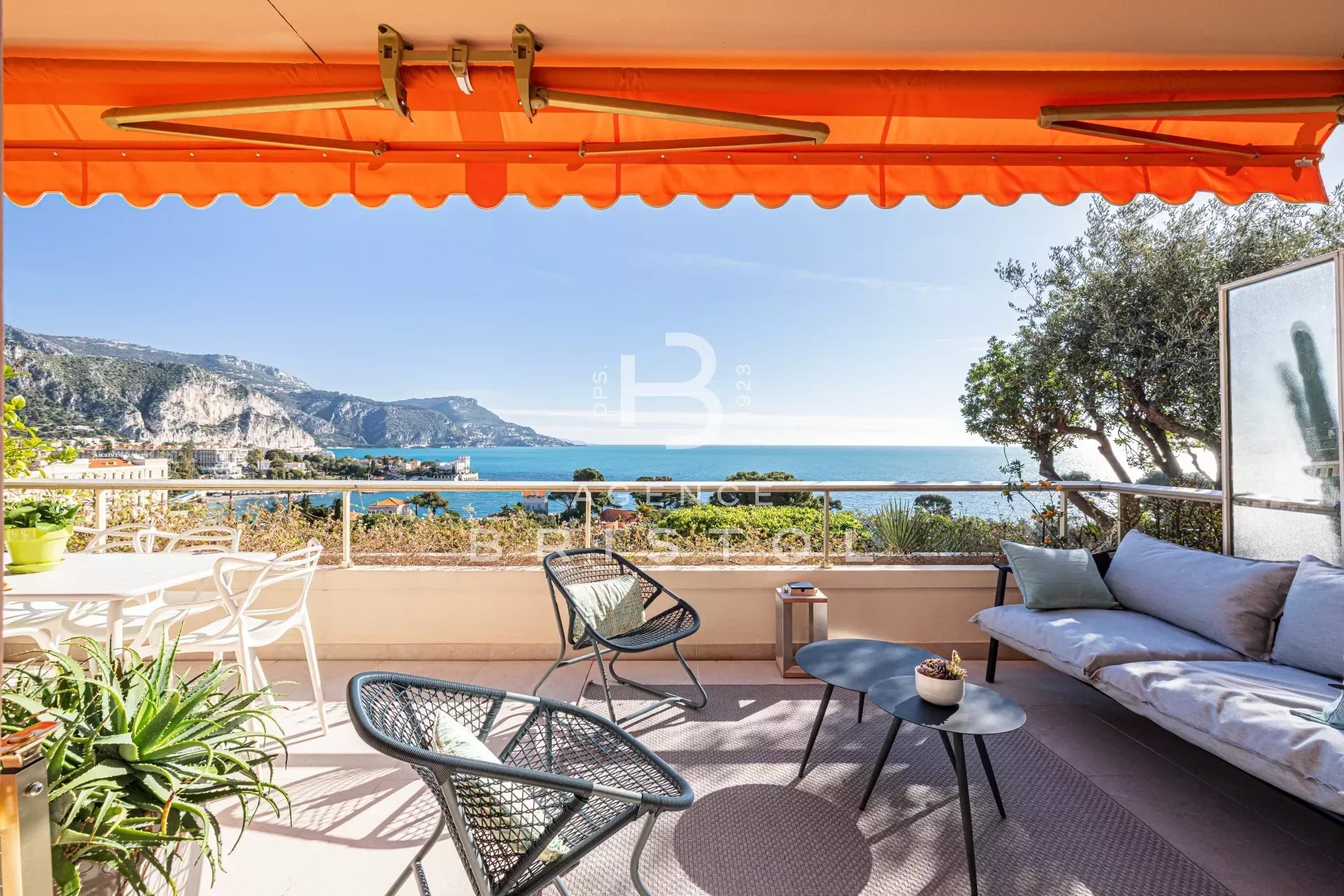 Apartment in Saint-Jean-Cap-Ferrat - Panoramic Sea View- Buy and Sell with Agence Bristol
