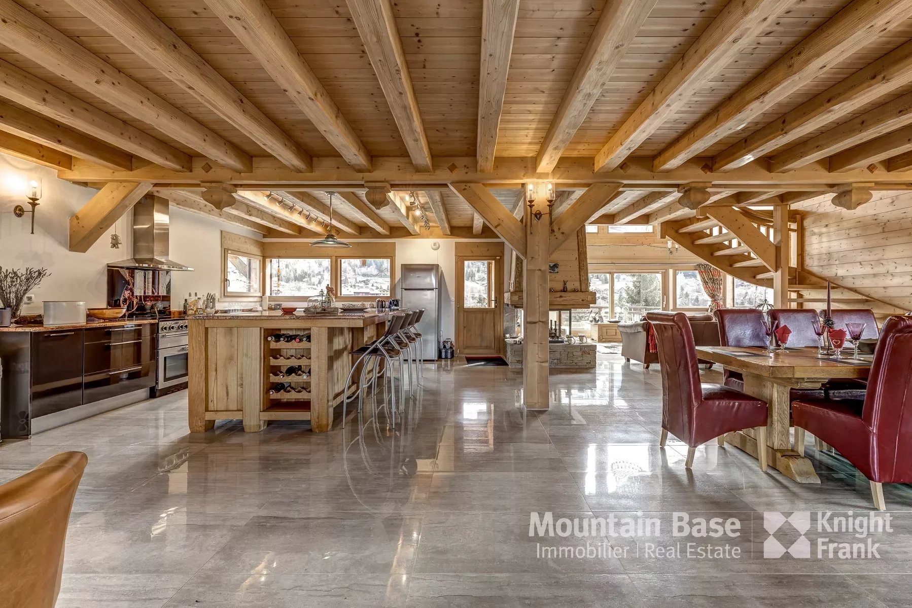 Photo of Superb luxury 4 bedroom chalet in elevated position Les Carroz