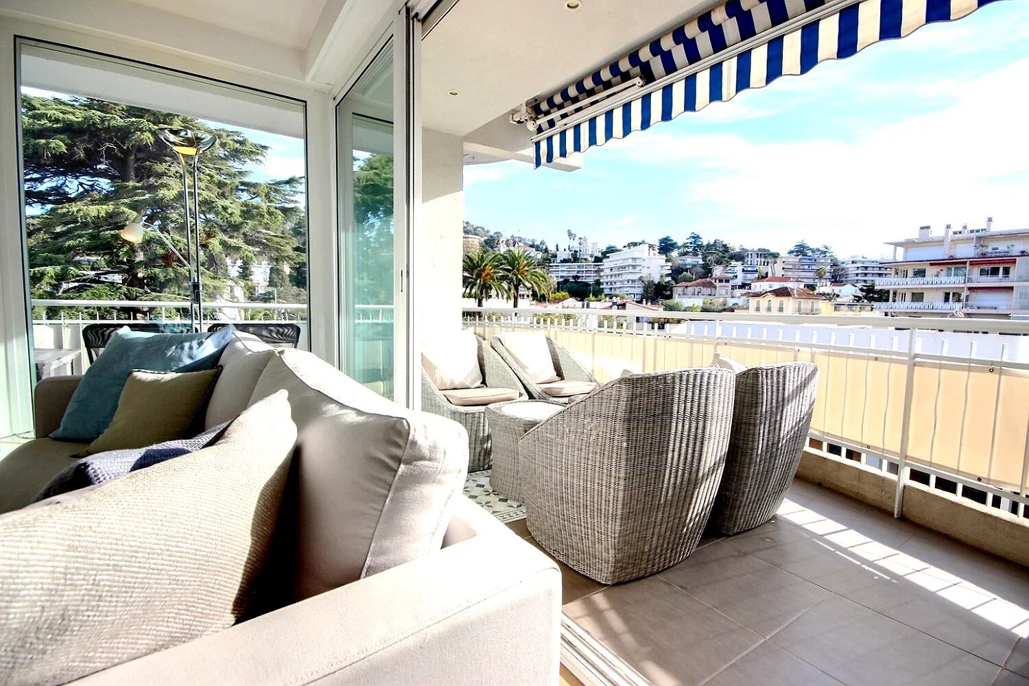 Magnifique Appartement de 3 Pièces à Vendre à Cannes - Basse Californie