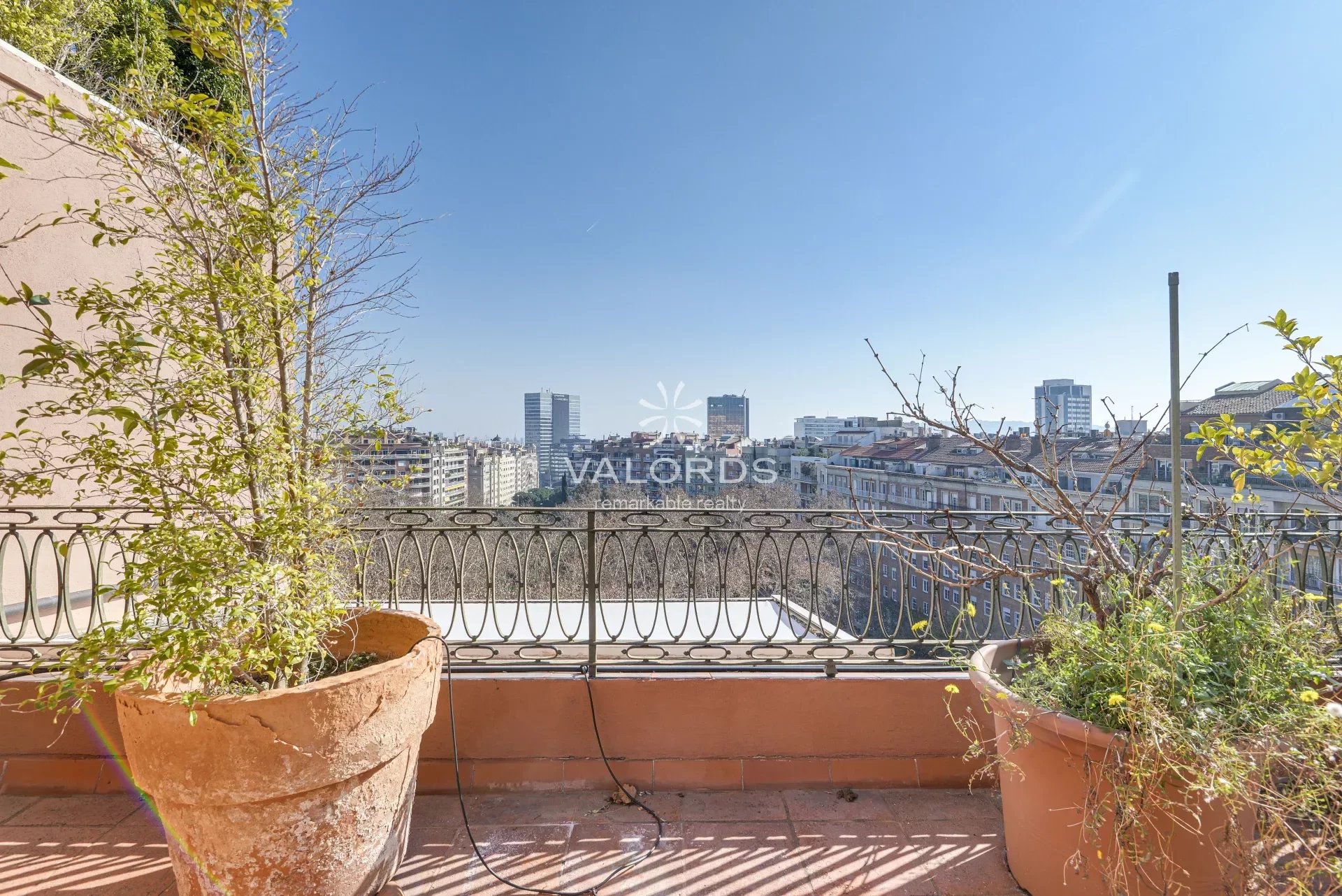 Barcelone - Sant Gervasi Galvany - Penthouse 345 m2 - 6 chambres - picture 19 title=