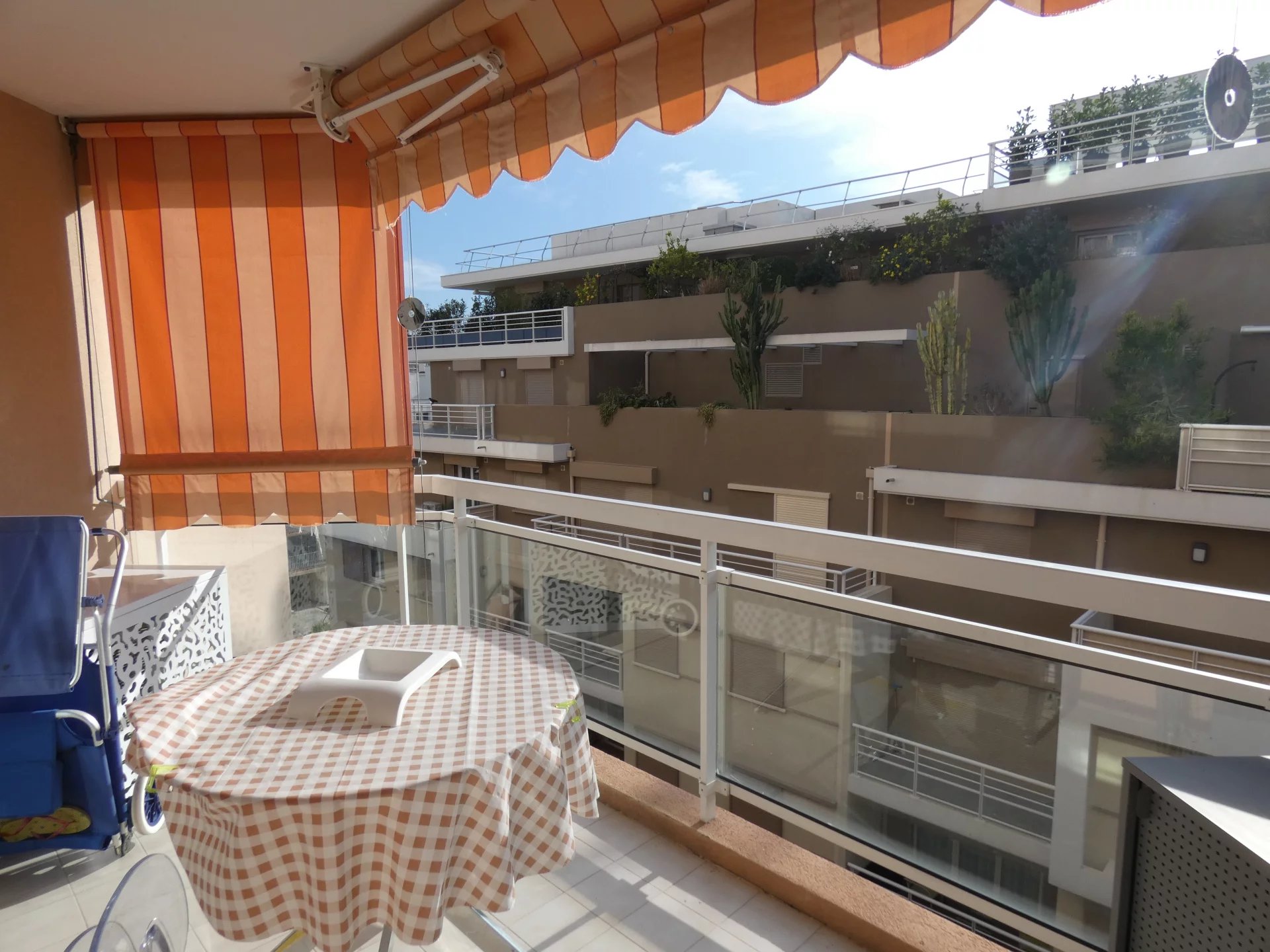 Vente Appartement 33m² 2 Pièces à Roquebrune-Cap-Martin (06190) - Idm L'Agence Immo