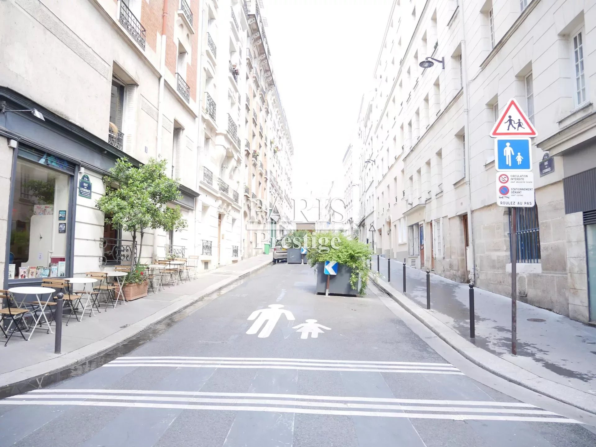 Rue des Lyonnais 75005
