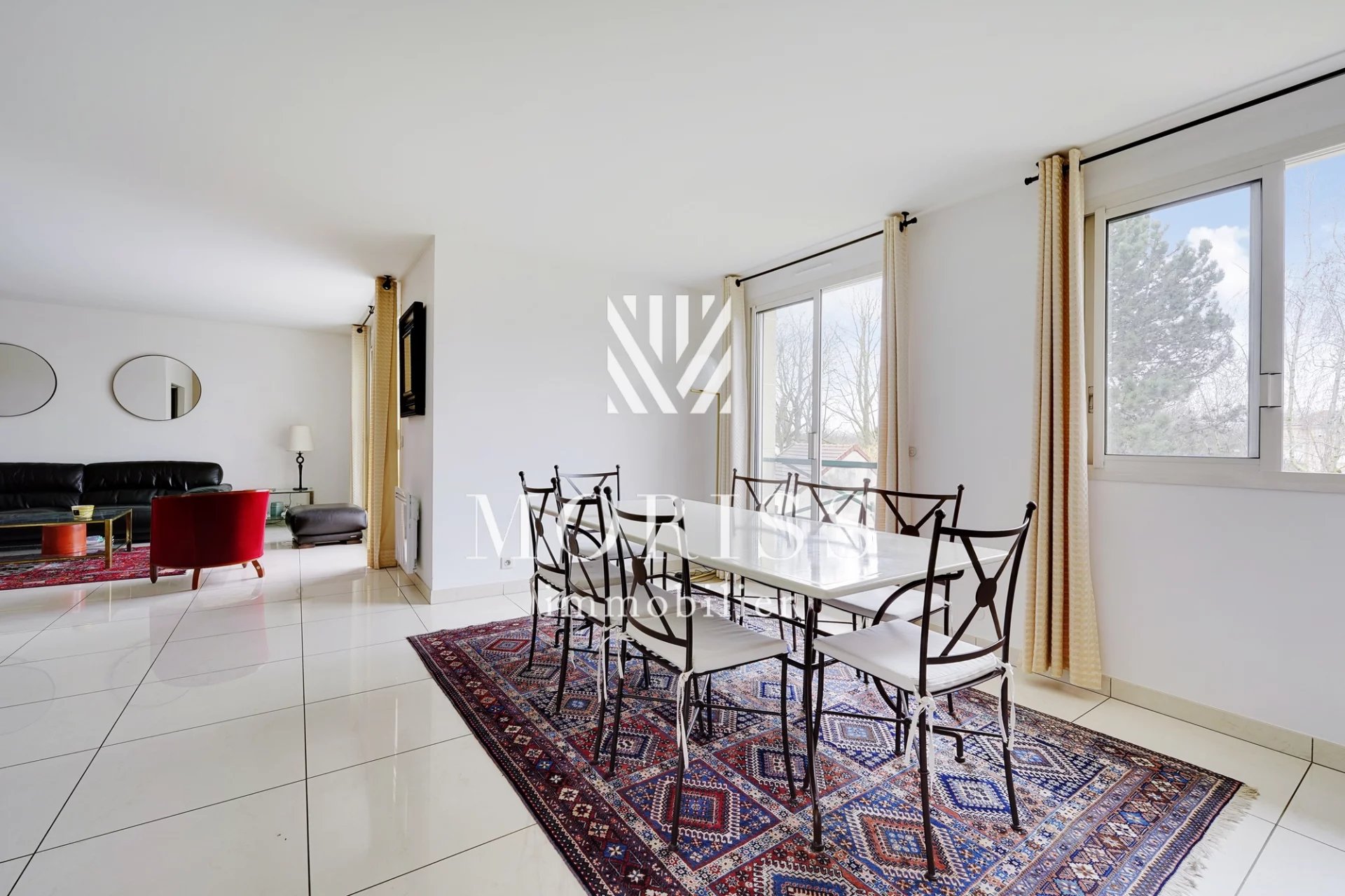 Nogent-sur-Marne - Appartement de 5 pièces + 17m2 de terrasse - Image Array