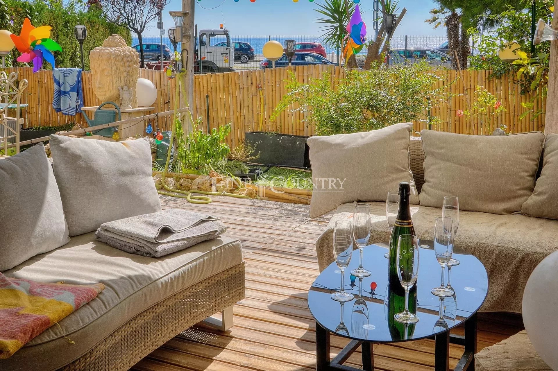 Apartment for sale in Cagnes-sur-mer, with sea Views