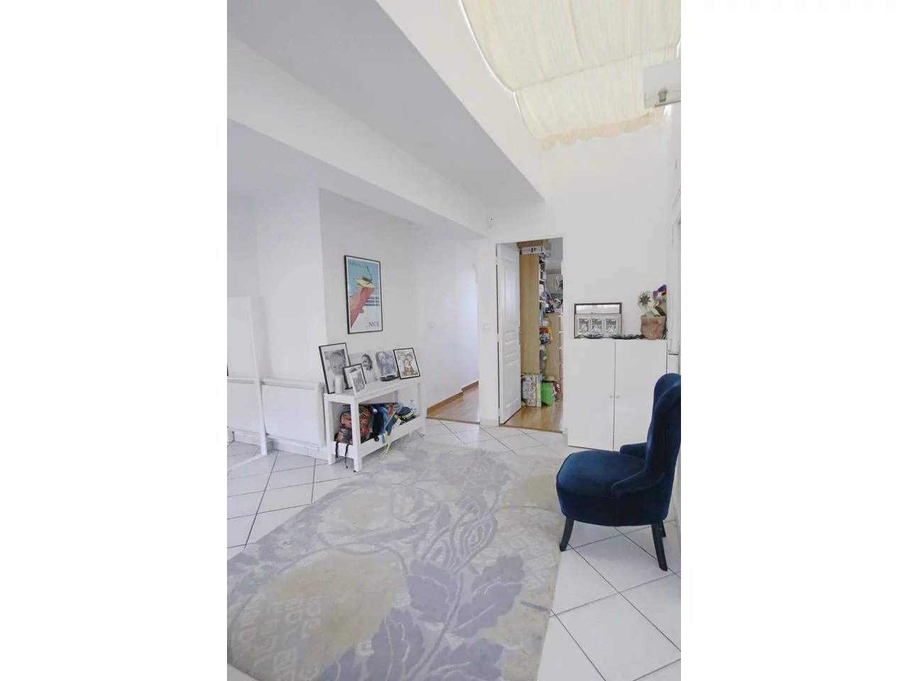 Appartement  3 Rooms 68m2  for sale   499 000 €