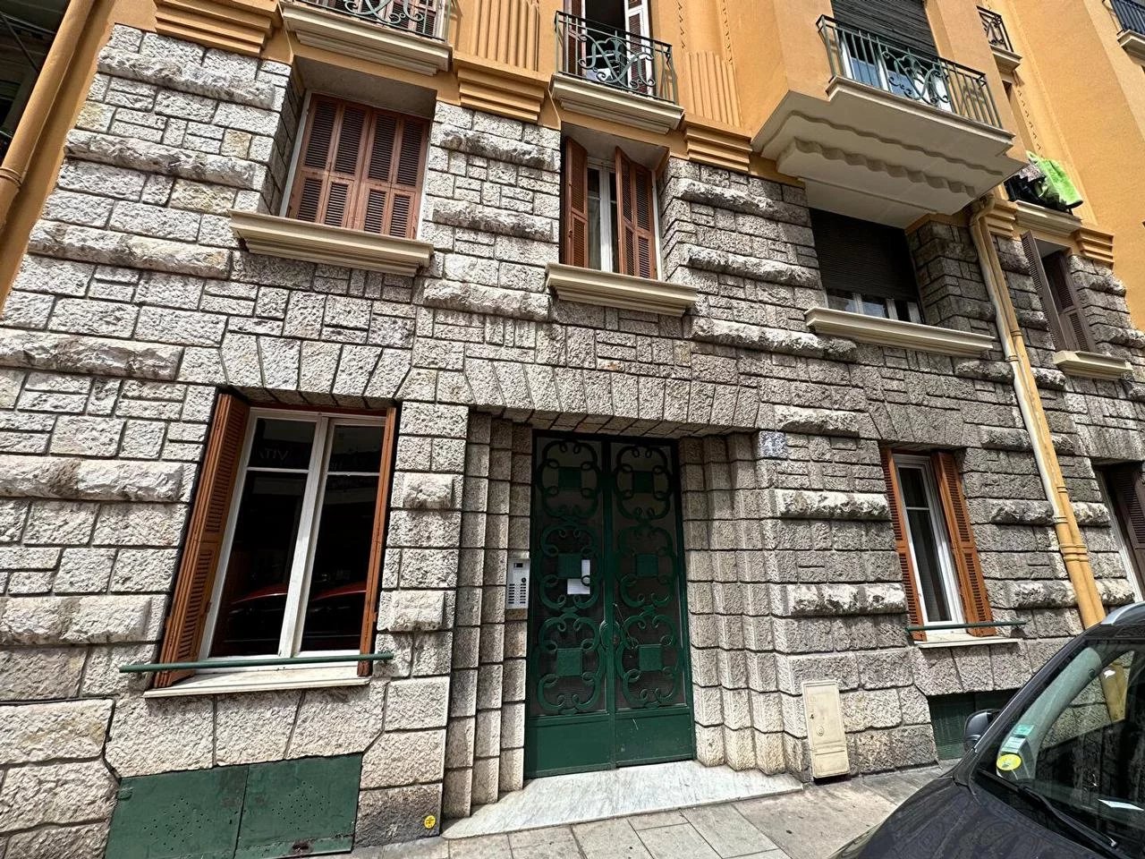 Vente Appartement 24m² à Nice (06200) - Primo L'Immo Europeenne