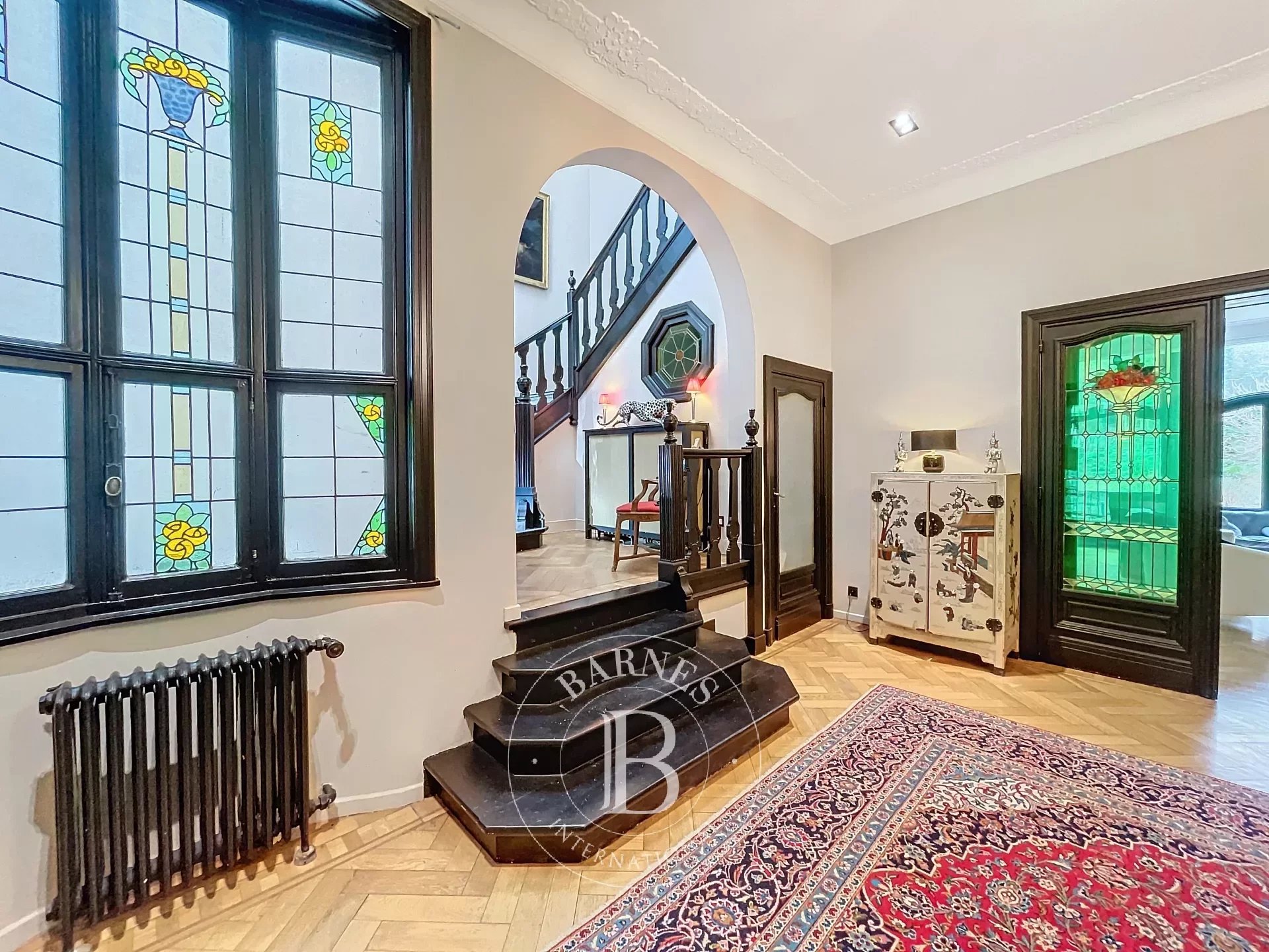 Magnificent, tastefully renovated Maison de Maître dating from 1927