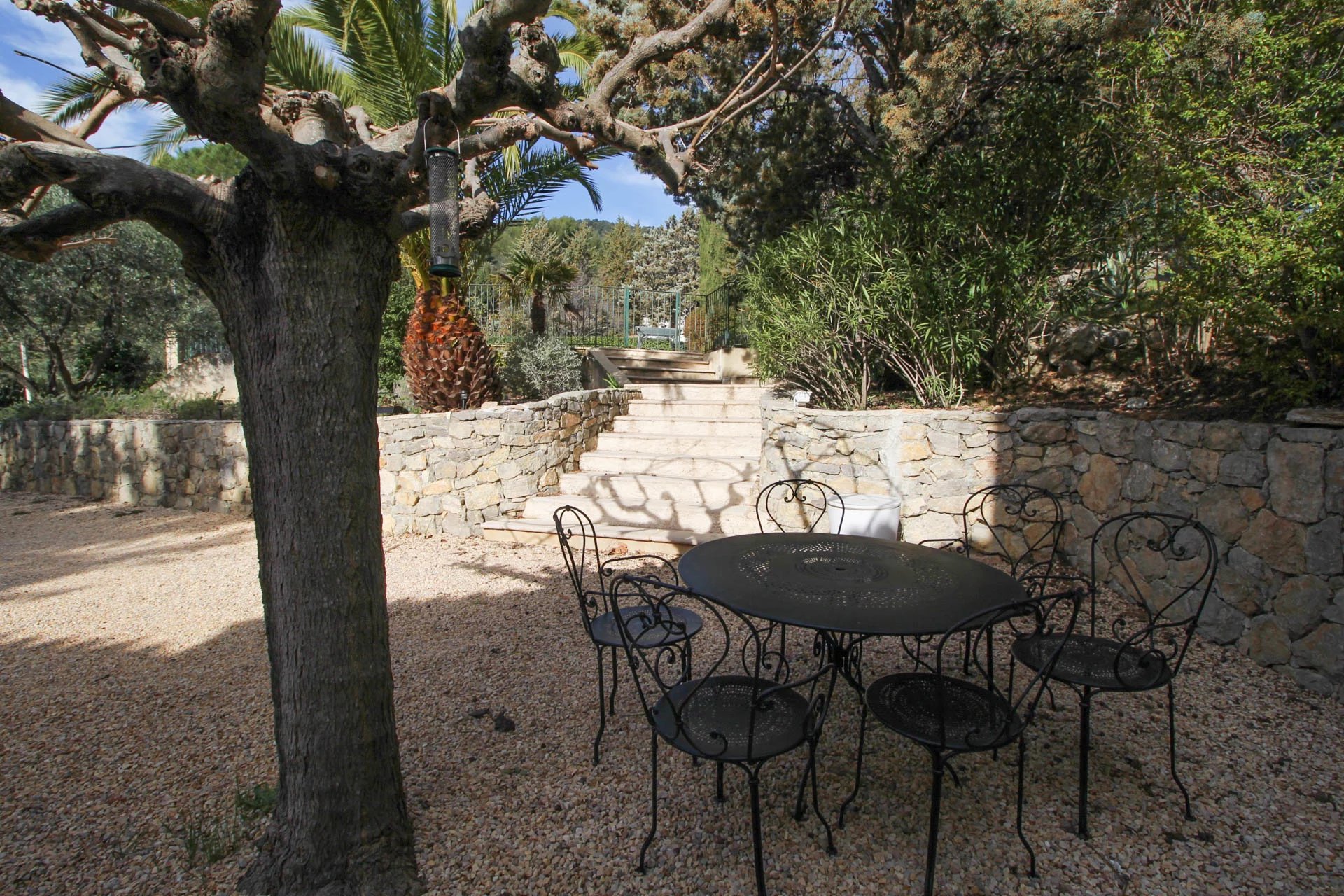 Charming villa with view and pool - Seillans