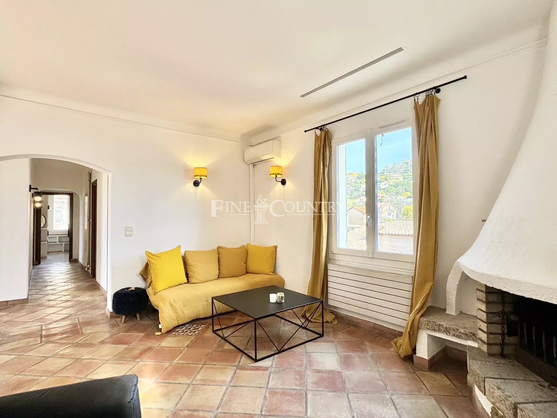 Photo of Villa for sale in Cannes-La-Bocca