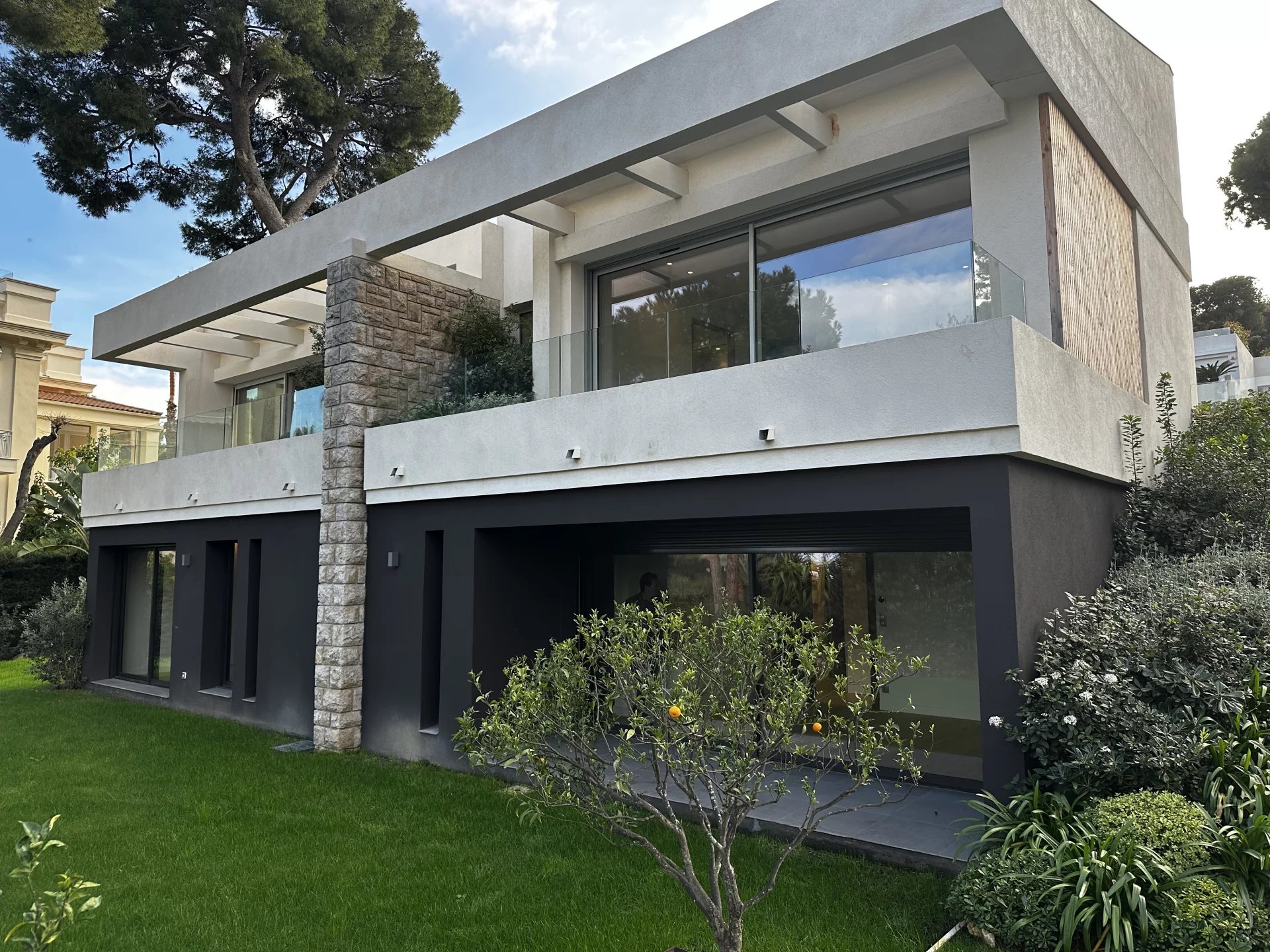 Vente Appartement 220m² 6 Pièces à Roquebrune-Cap-Martin (06190) - Gubernatis Immobilier