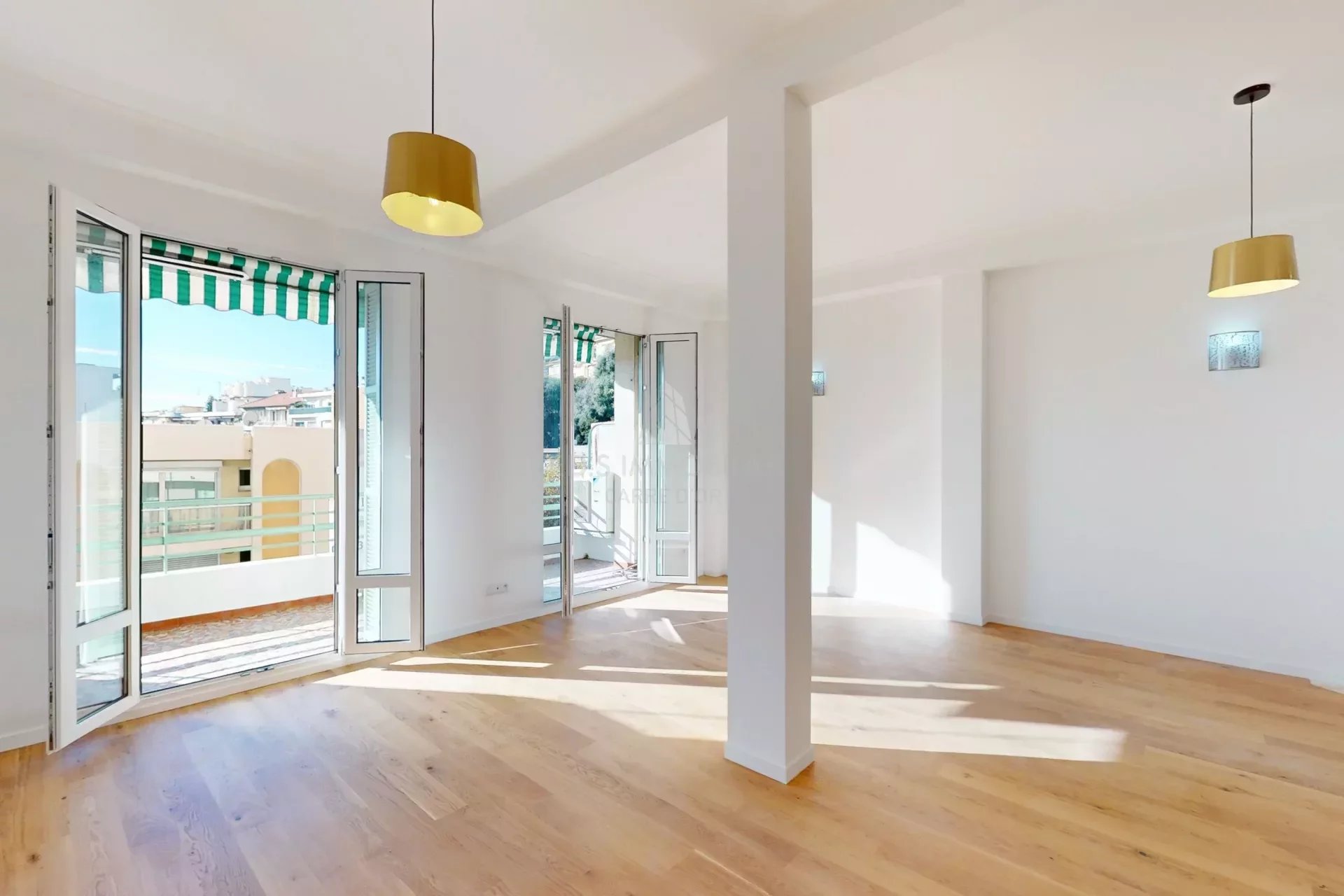 Vente Appartement 80m² 3 Pièces à Nice (06000) - Fds Immobilier Carré D'Or