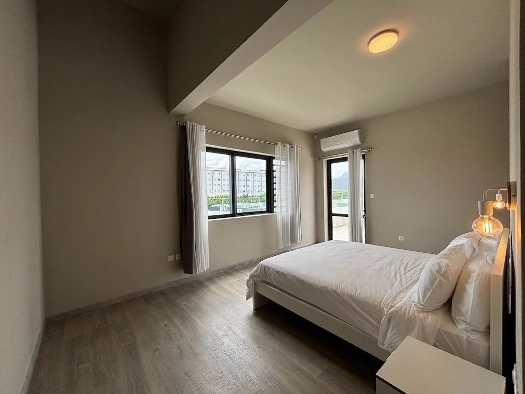 MOKA - Spacious penthouse - 3 bedrooms - picture 13 title=