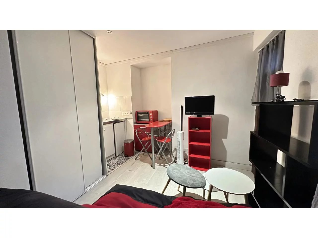 Appartement  1 Rooms 17.52m2  for sale    86 000 €