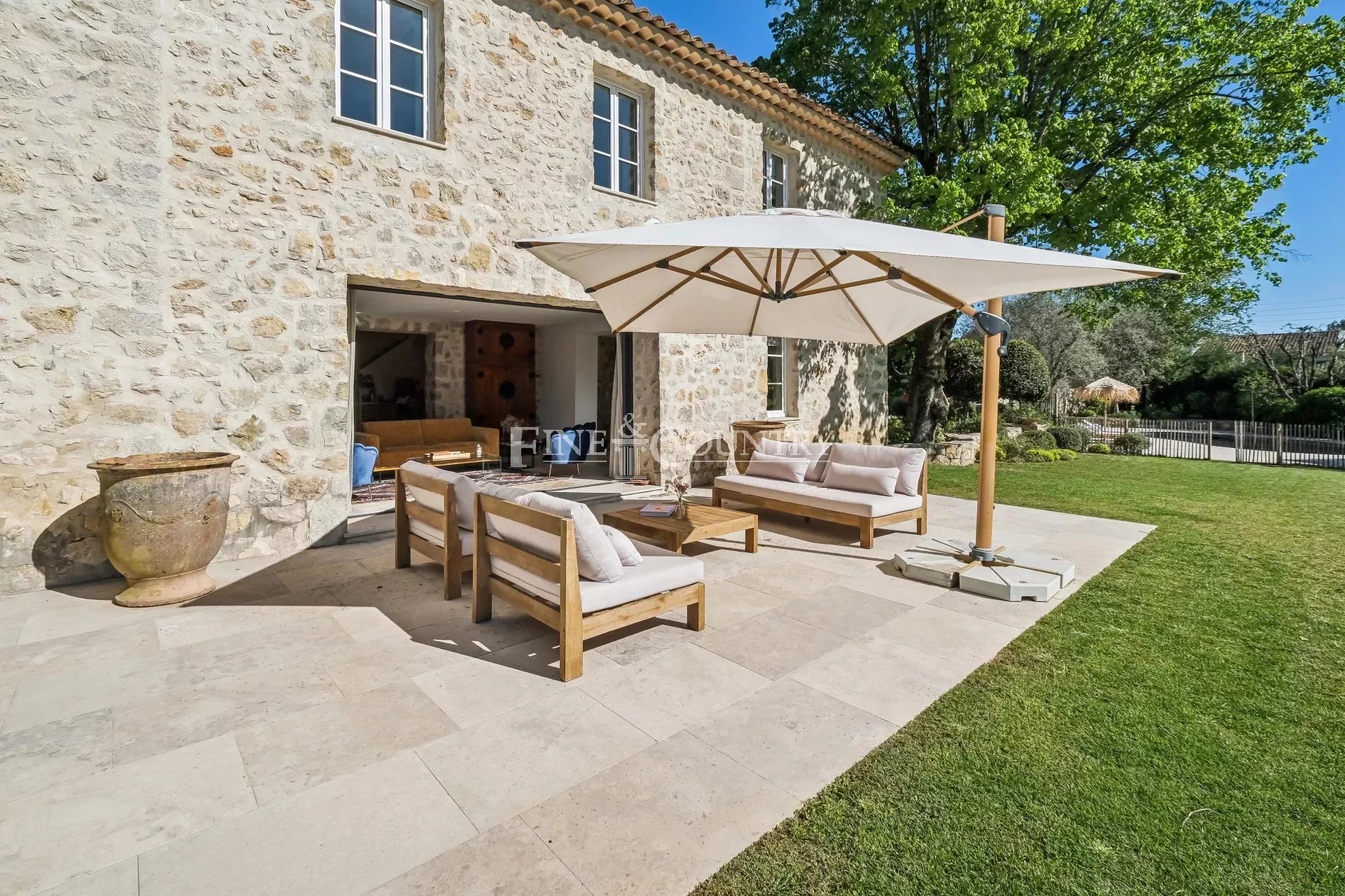 Photo of Stone Bastide for sale in Mougins