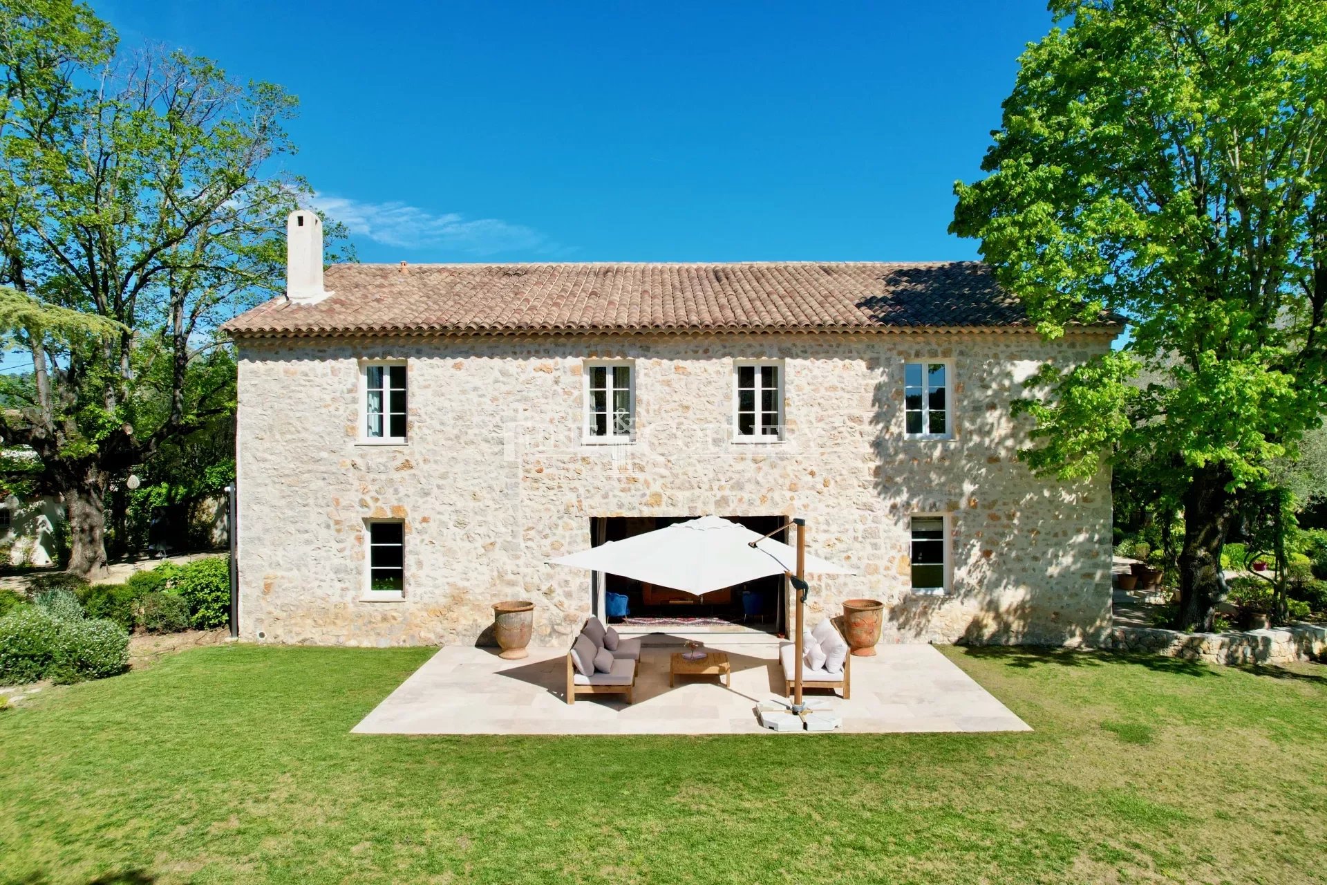 Photo of Stone Bastide for sale in Mougins