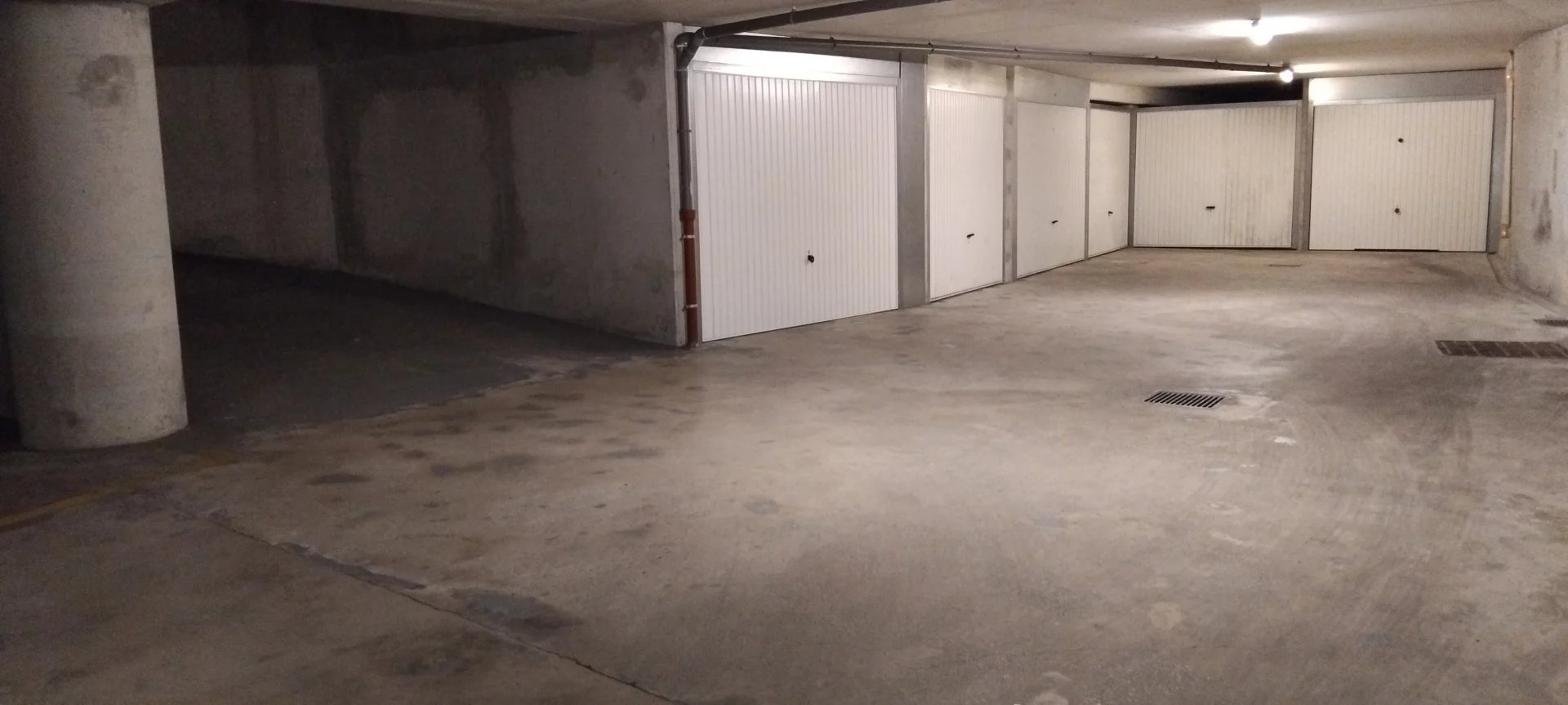 Garage à Vendre