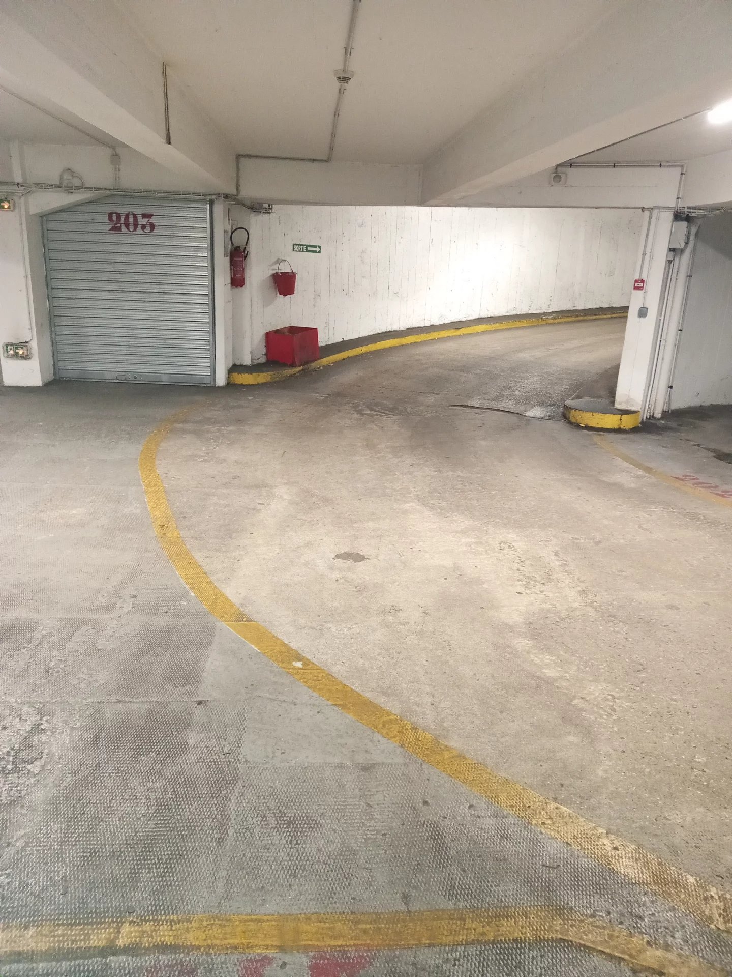 Achat Parking T0 à Montrouge (92120) - nullm²