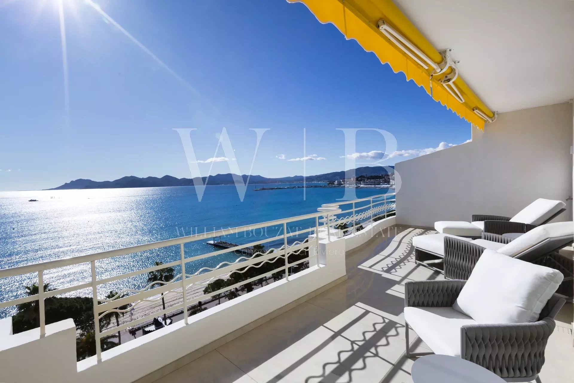 Agence immobilière de WILLIAM BOUZAT REAL ESTATE – Cannes French Riviera