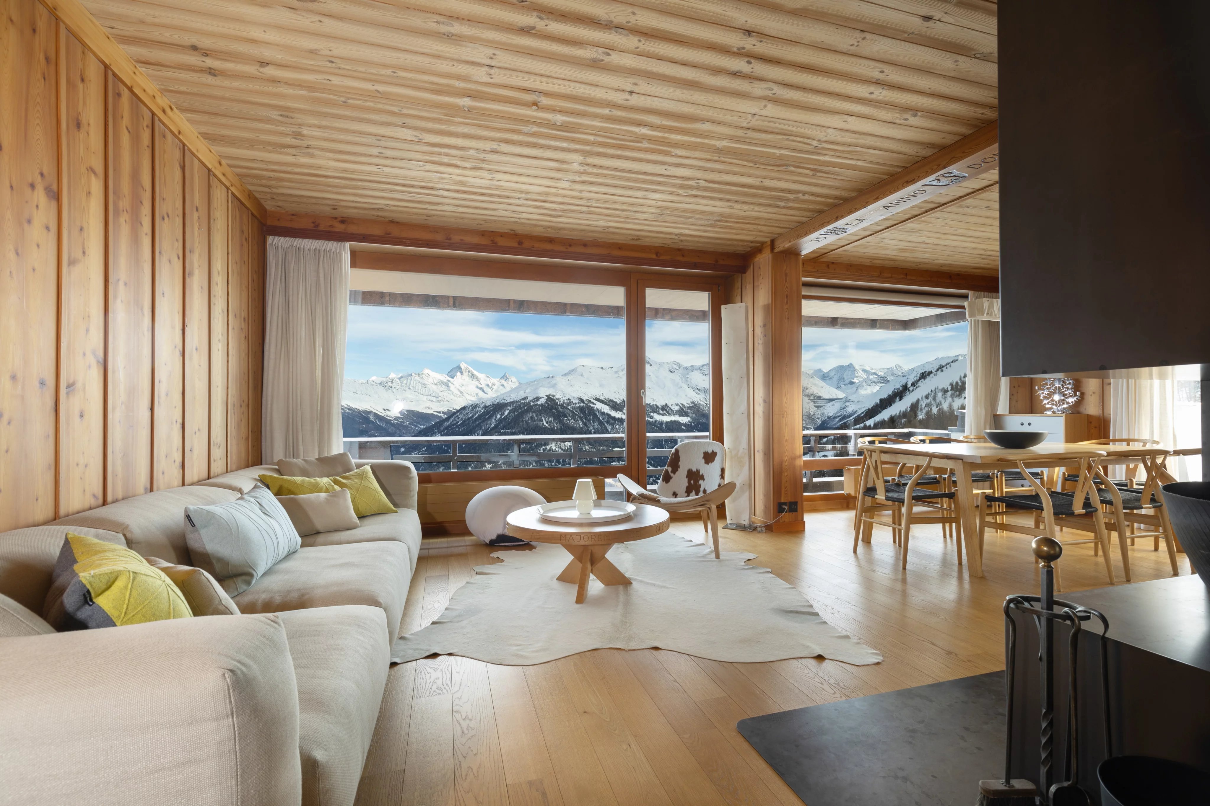 Magnificent penthouse in the 4 Vallées ski area