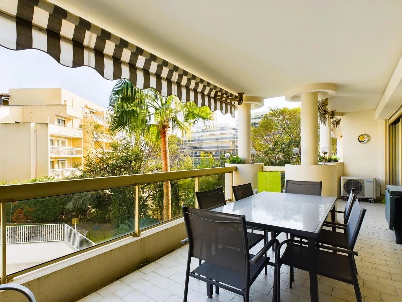 Vente Appartement 52m² 2 Pièces à Juan les Pins (06160) - Conseil Plus Immobilier