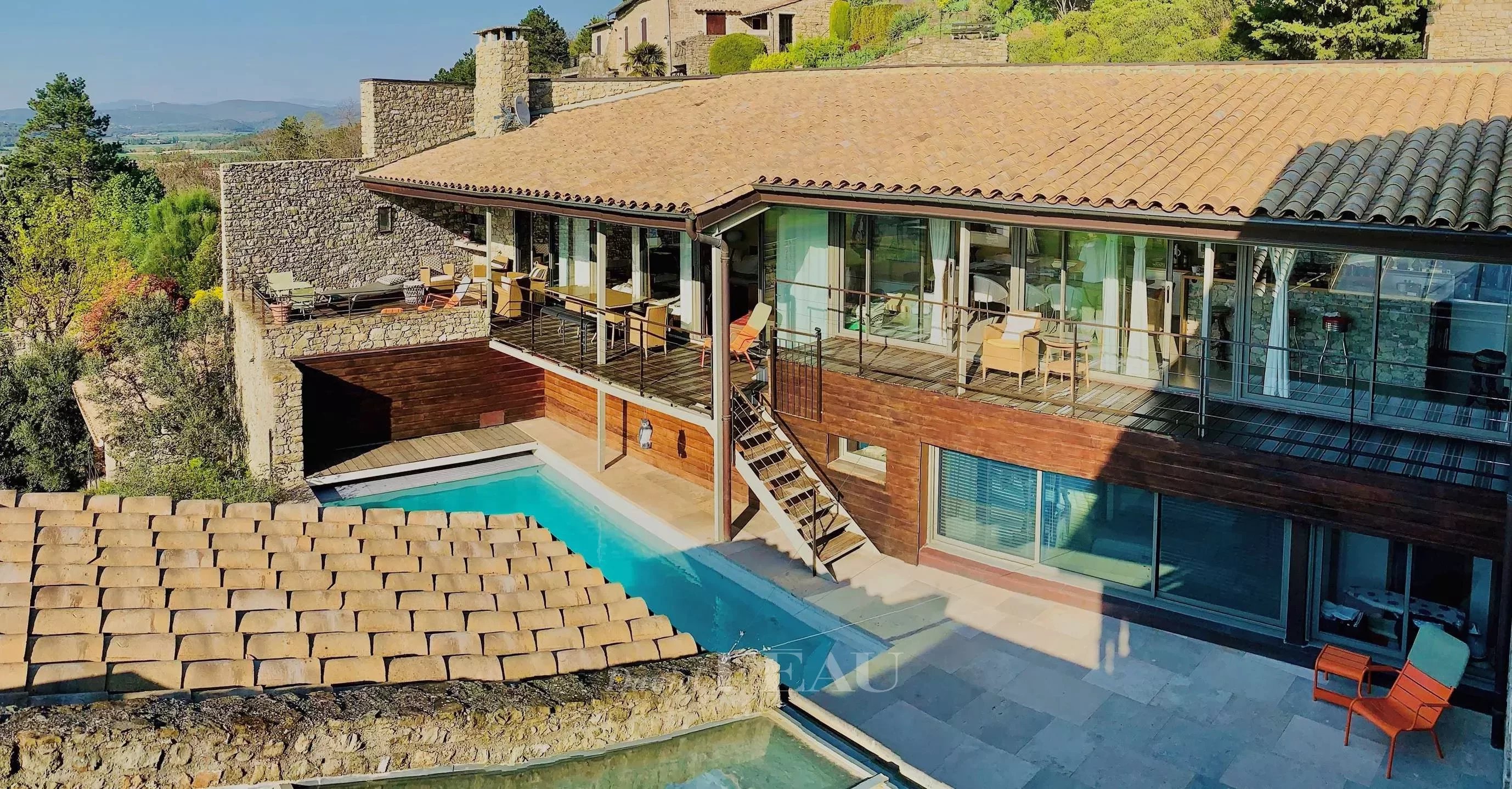 Drôme Provençale  A property with a swimming pool  Sleeps 10
