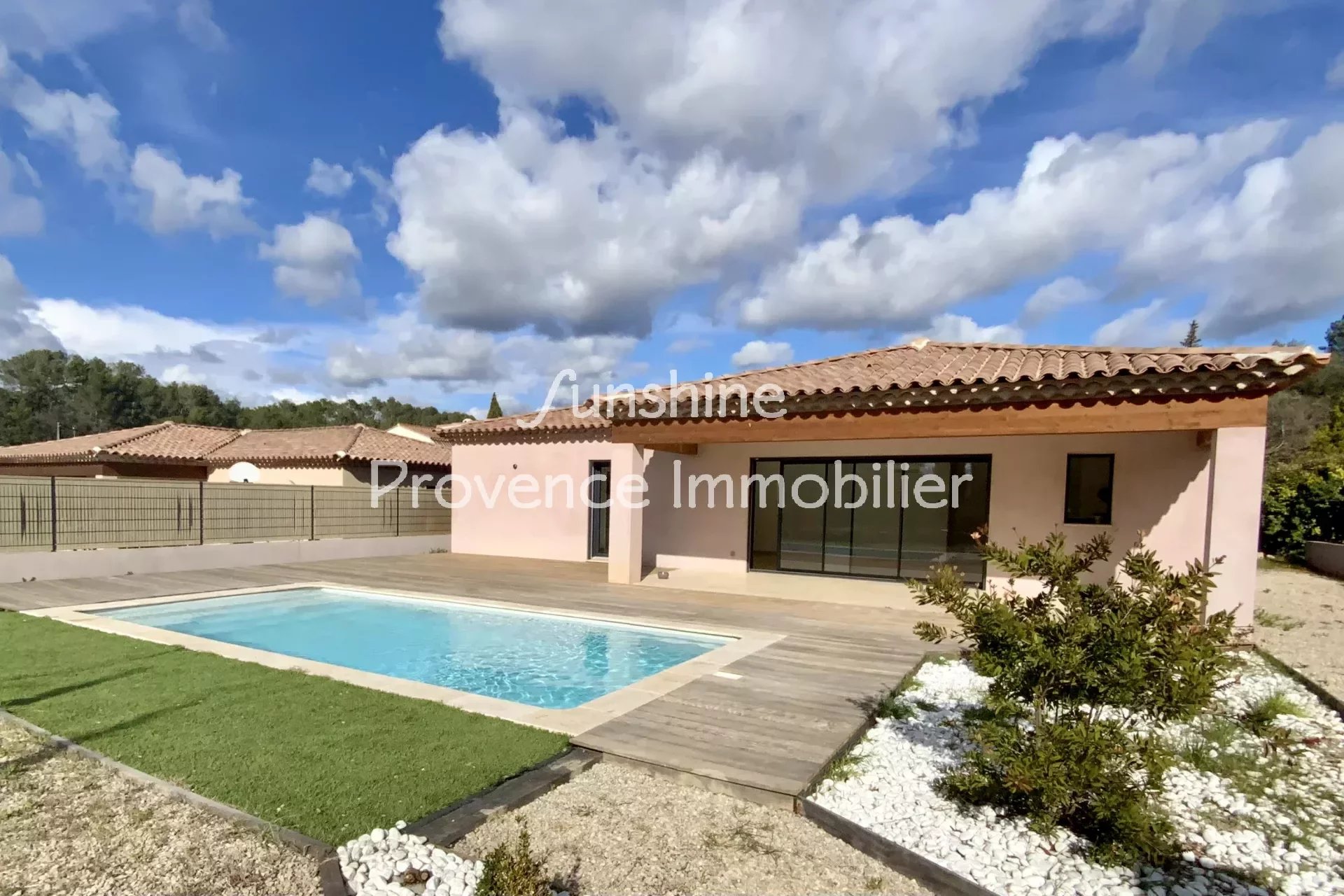 Vente Maison 101m² 4 Pièces à Carcès (83570) - Sunshine Provence Immobilier