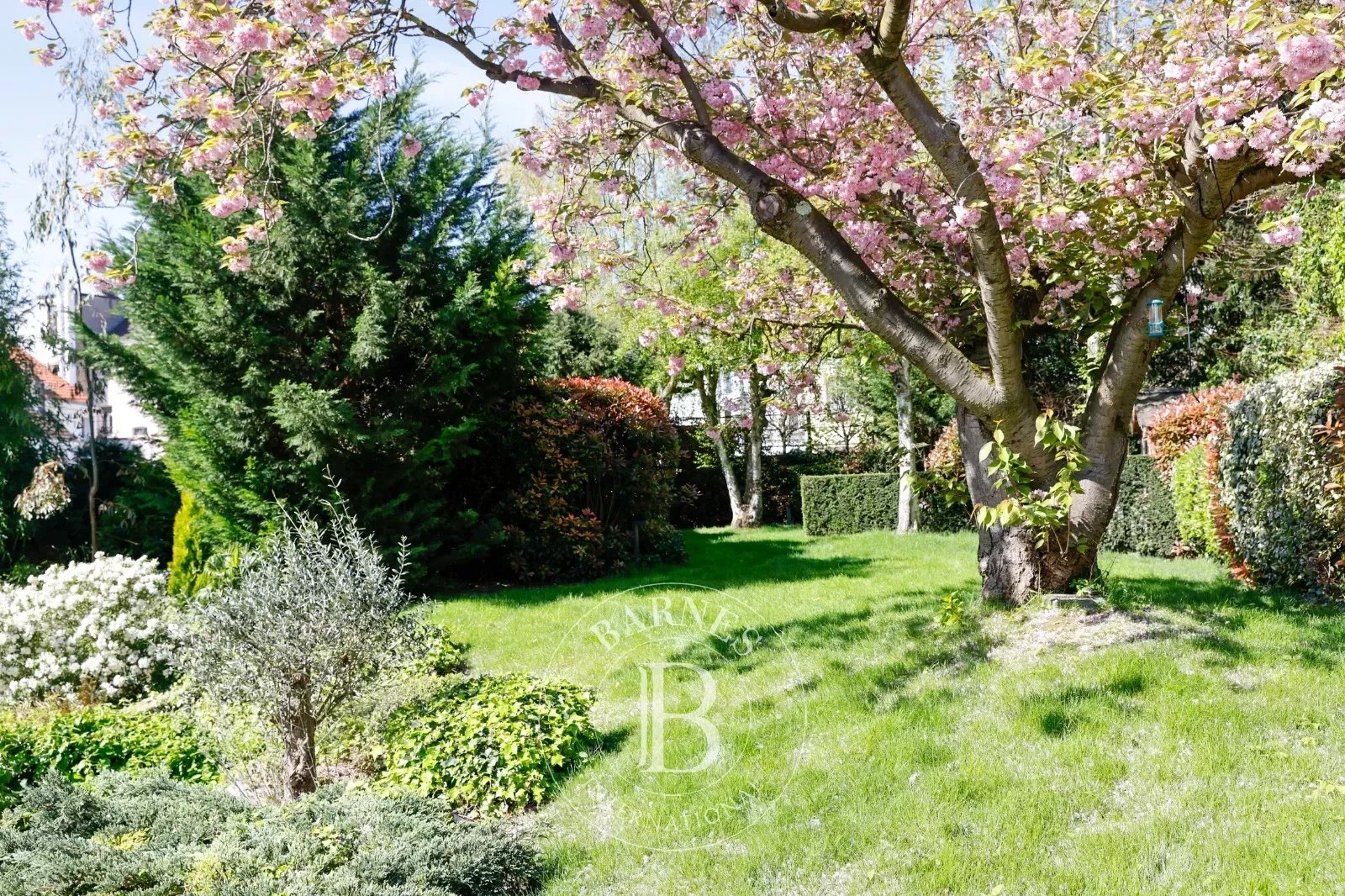 Parc de Woluwe - Maison 5ch + bur + terrasses + jardin + garages