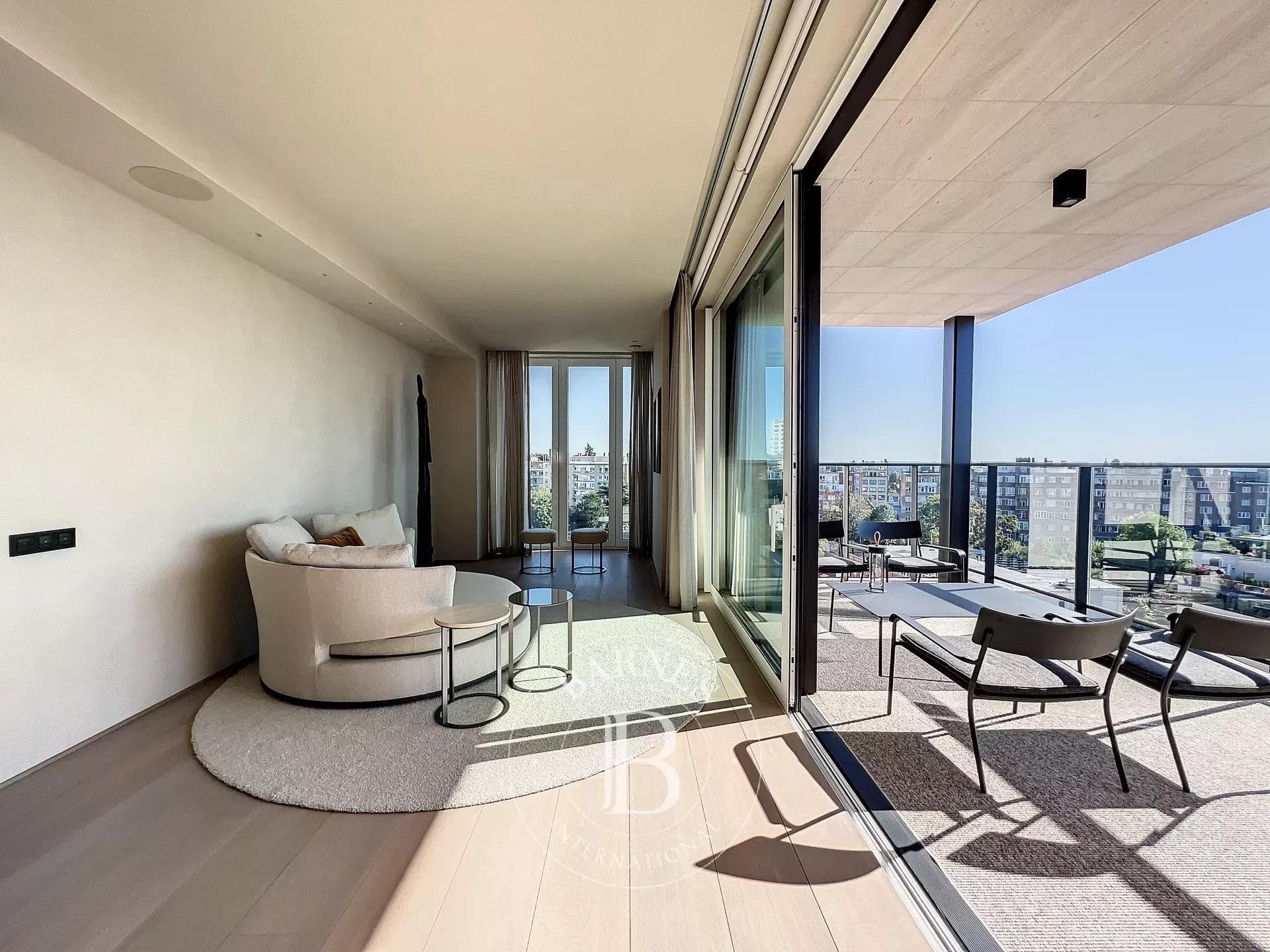Prachtige nieuwe flat: 3 slaapkamers - 3 terrassen