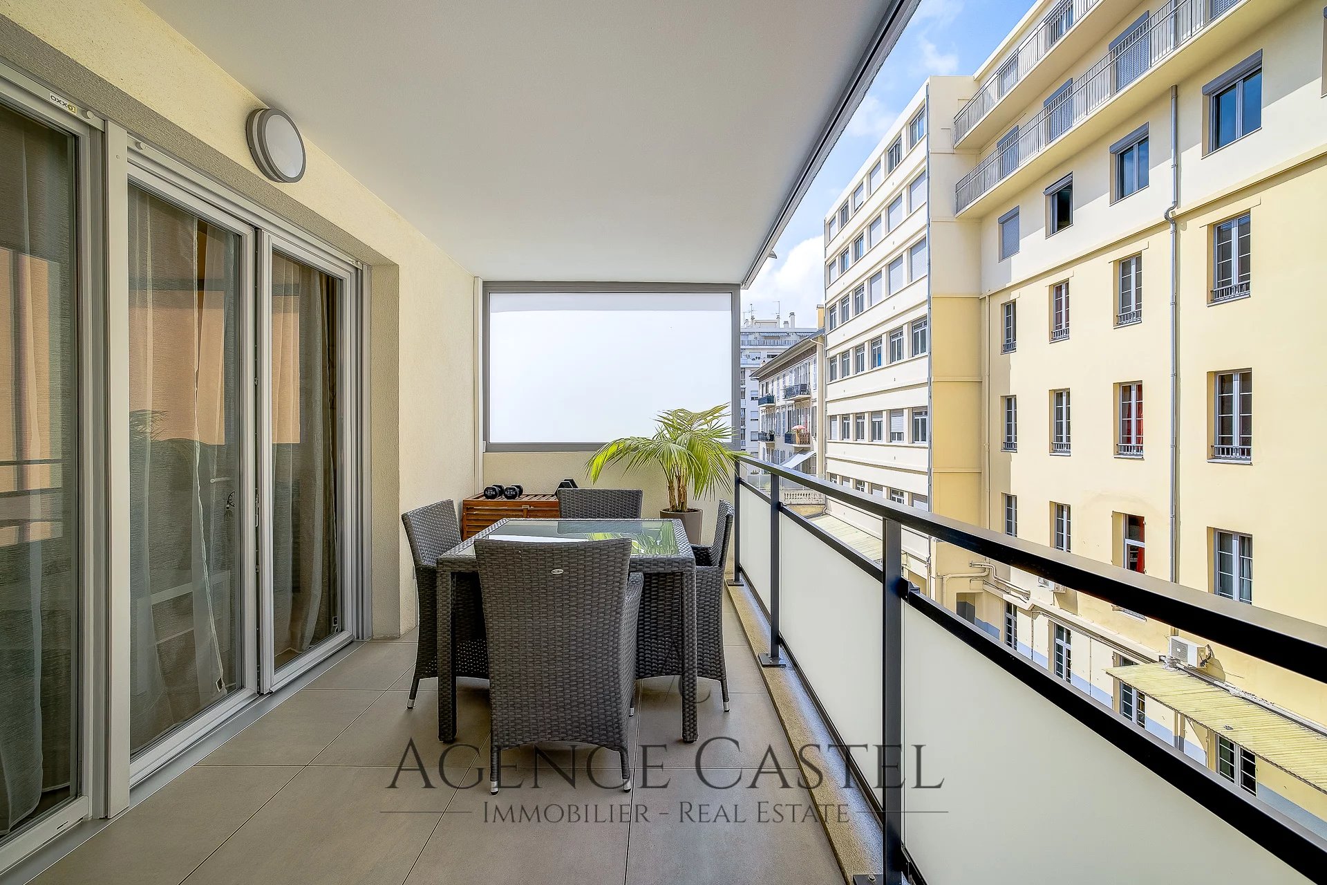 Vente Appartement 28m² 1 Pièce à Nice (06000) - Agence Castel
