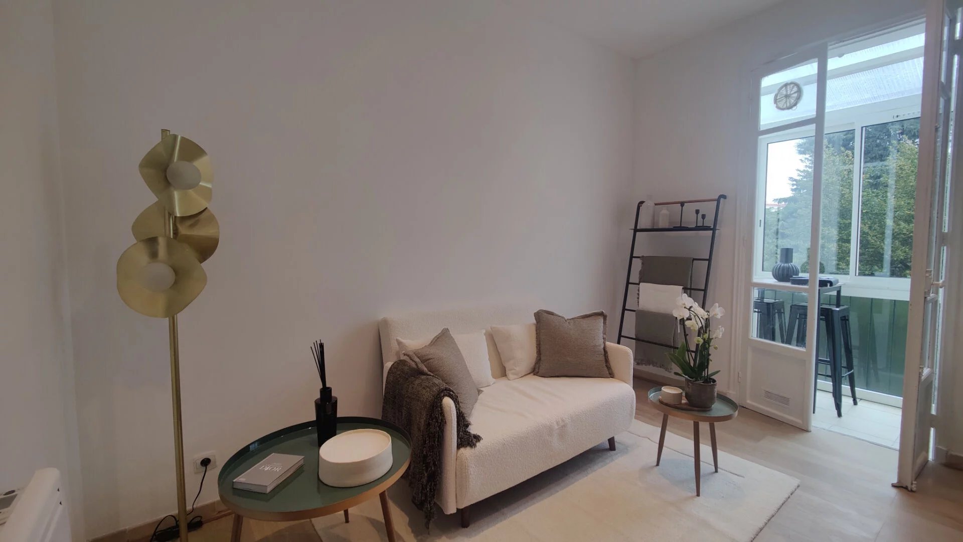 Vente Appartement à Juan les Pins (06160) - Azur Seaside Properties
