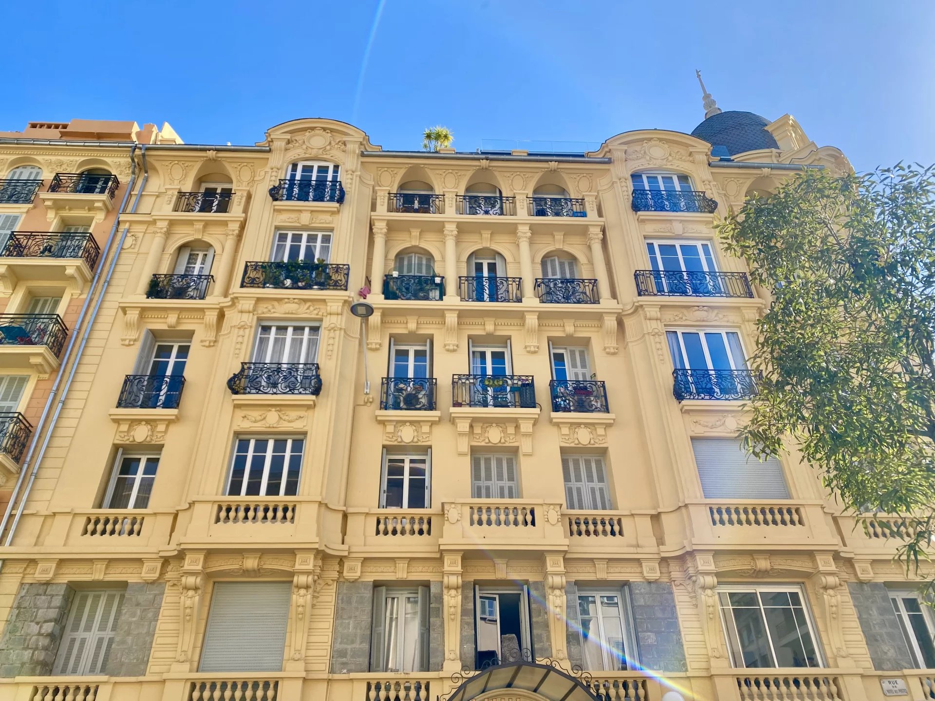 Vente Appartement 73m² 3 Pièces à Nice (06000) - Sesam'Immobilier