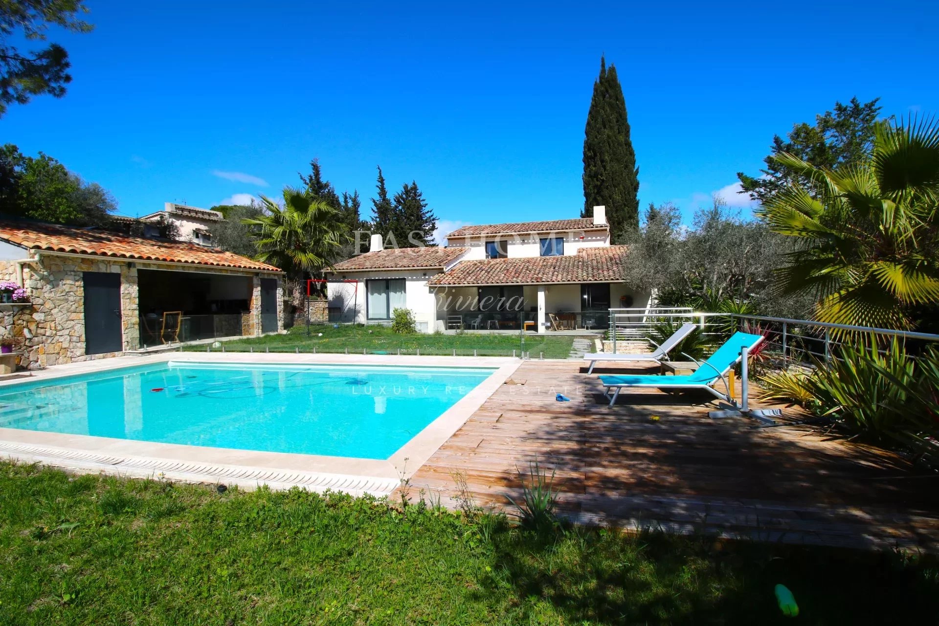 Purchase/Sale Villa Mougins with possibility of building a 2nd villa
