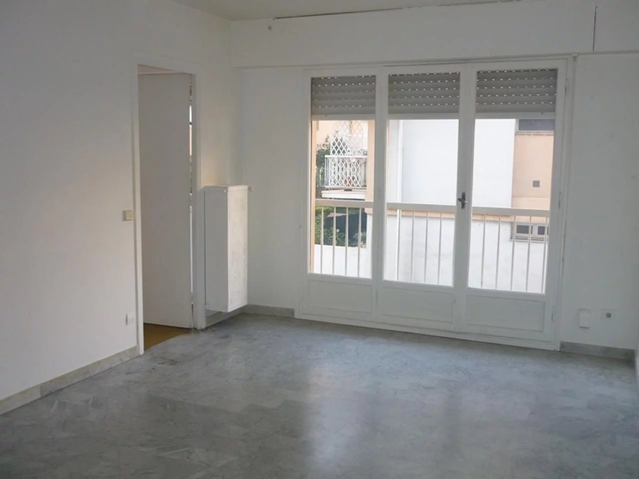 Appartement  1 Rooms 27.64m2  for sale   145 000 €