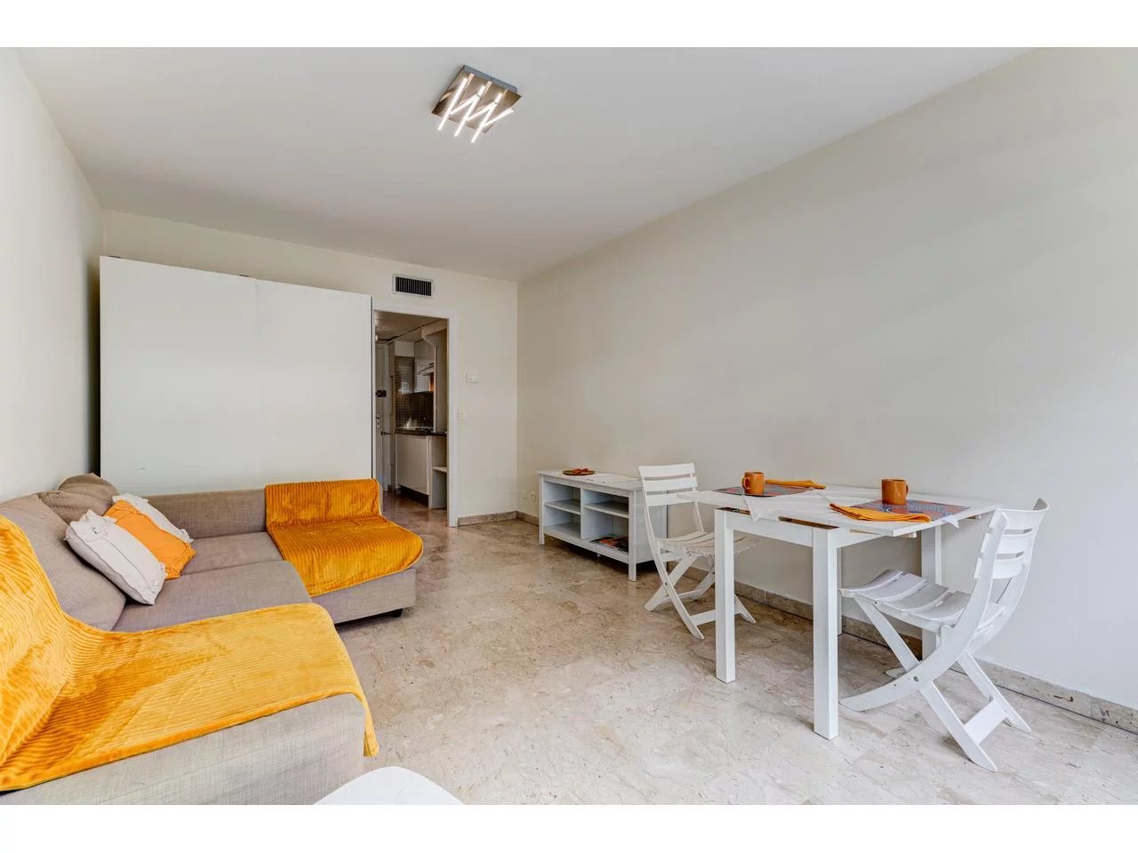 Appartement  1 Locali 24m2  In vendita   220 000 €