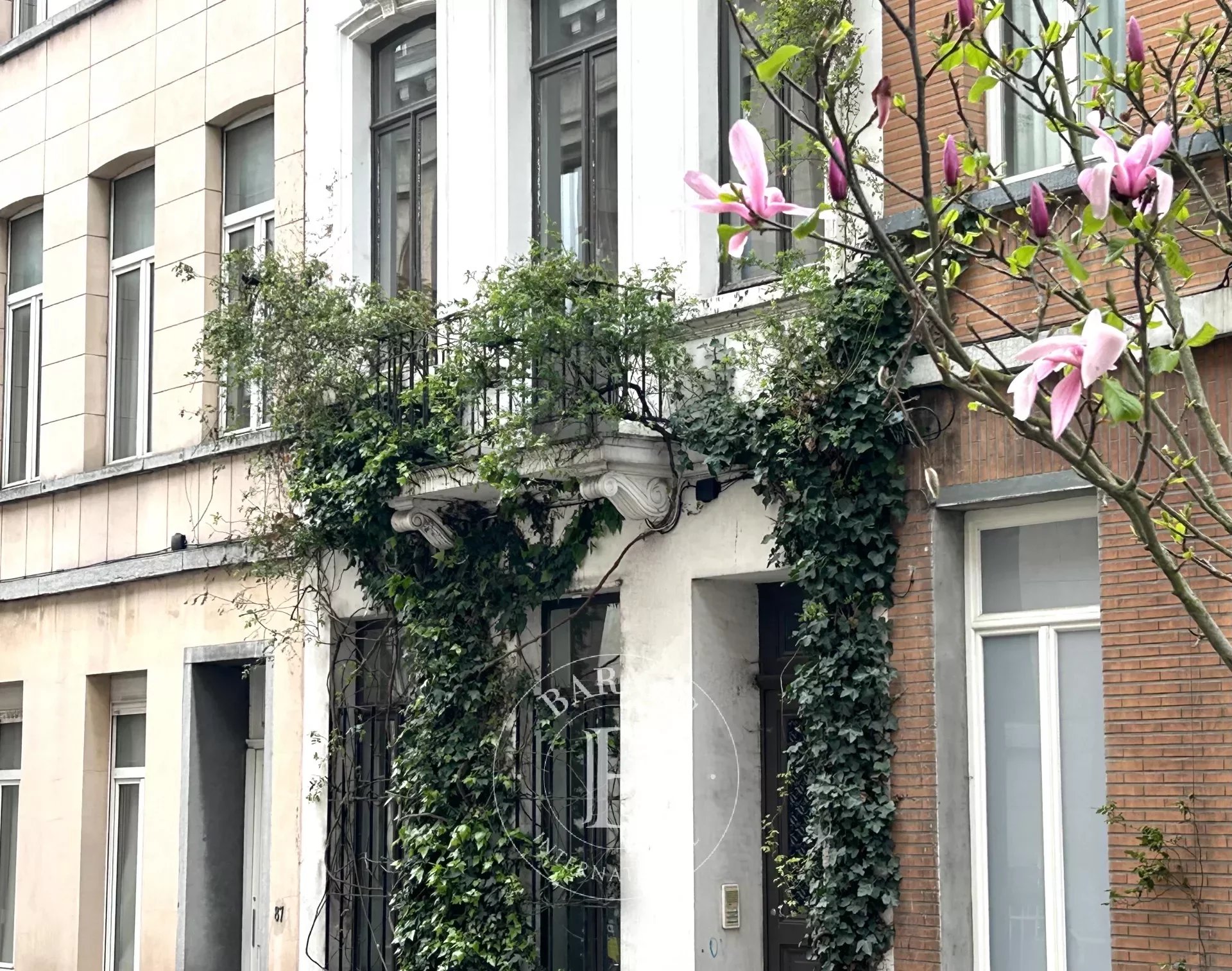 Ixelles- Quartier Saint Boniface- 4 bedrooms House with south orientated garden