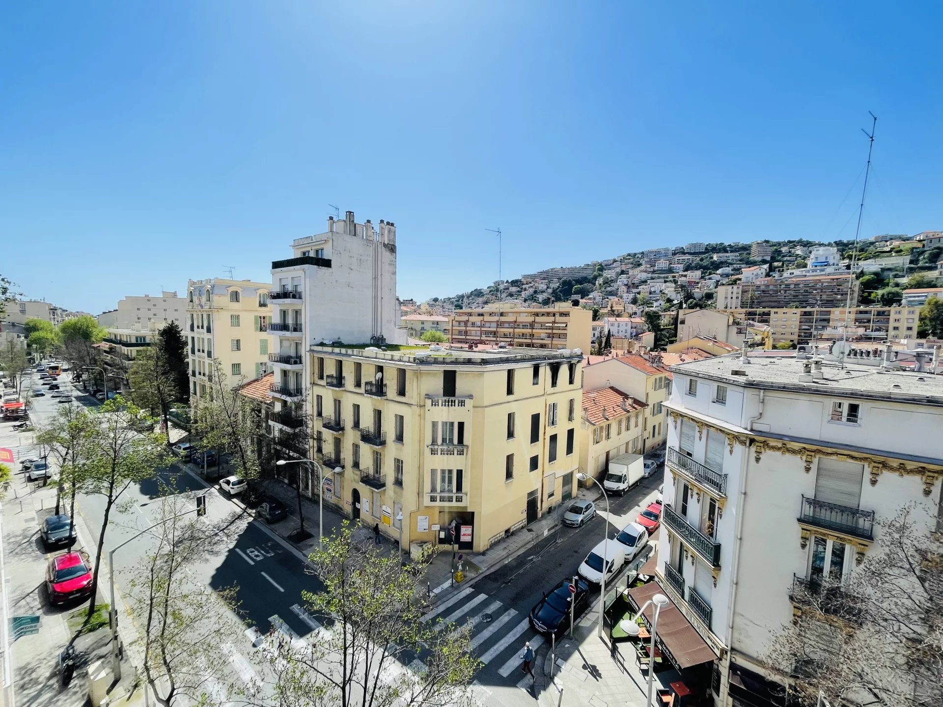 Vente Appartement 78m² 4 Pièces à Nice (06100) - DS Immobilier